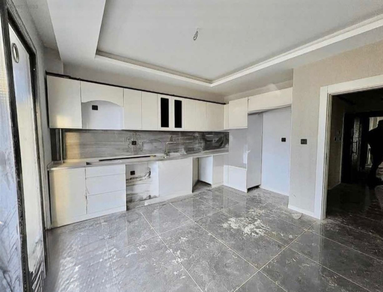 ELAZIĞ YOLU ÜZERİ 2+1 SATILIK HAVUZLU SIFIR DAİRE