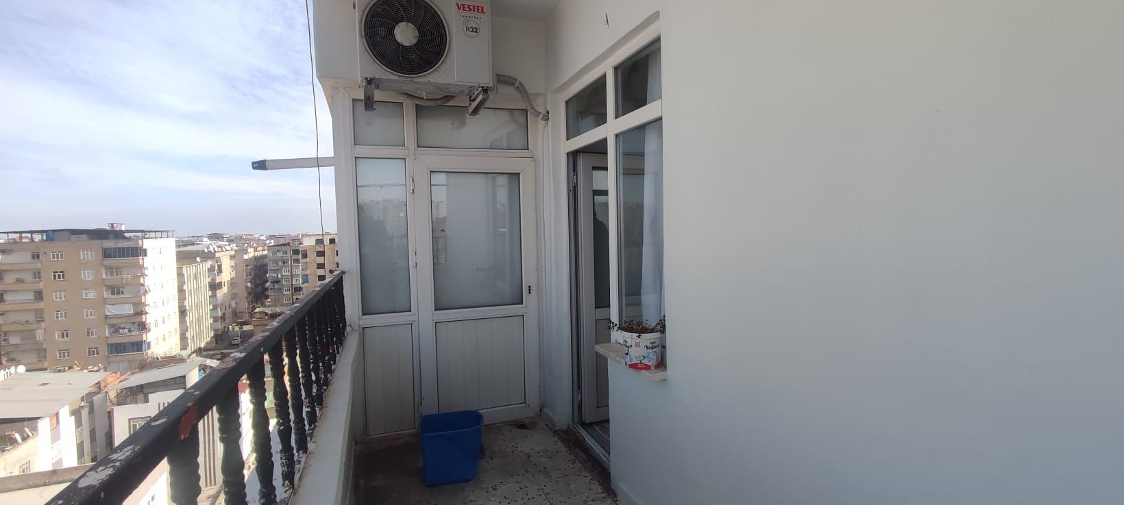 MAKROLİFE'DEN BAĞLAR CEZAEVİ ALT KÖŞEDE SATILIK 3+1 DAİRE