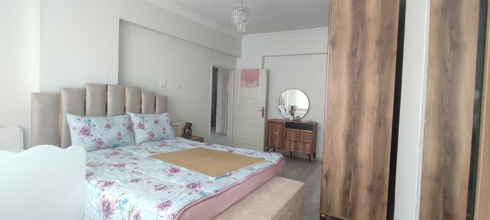 MAKROLİFE'DEN BAĞLAR CEZAEVİ ALT KÖŞEDE SATILIK 3+1 DAİRE