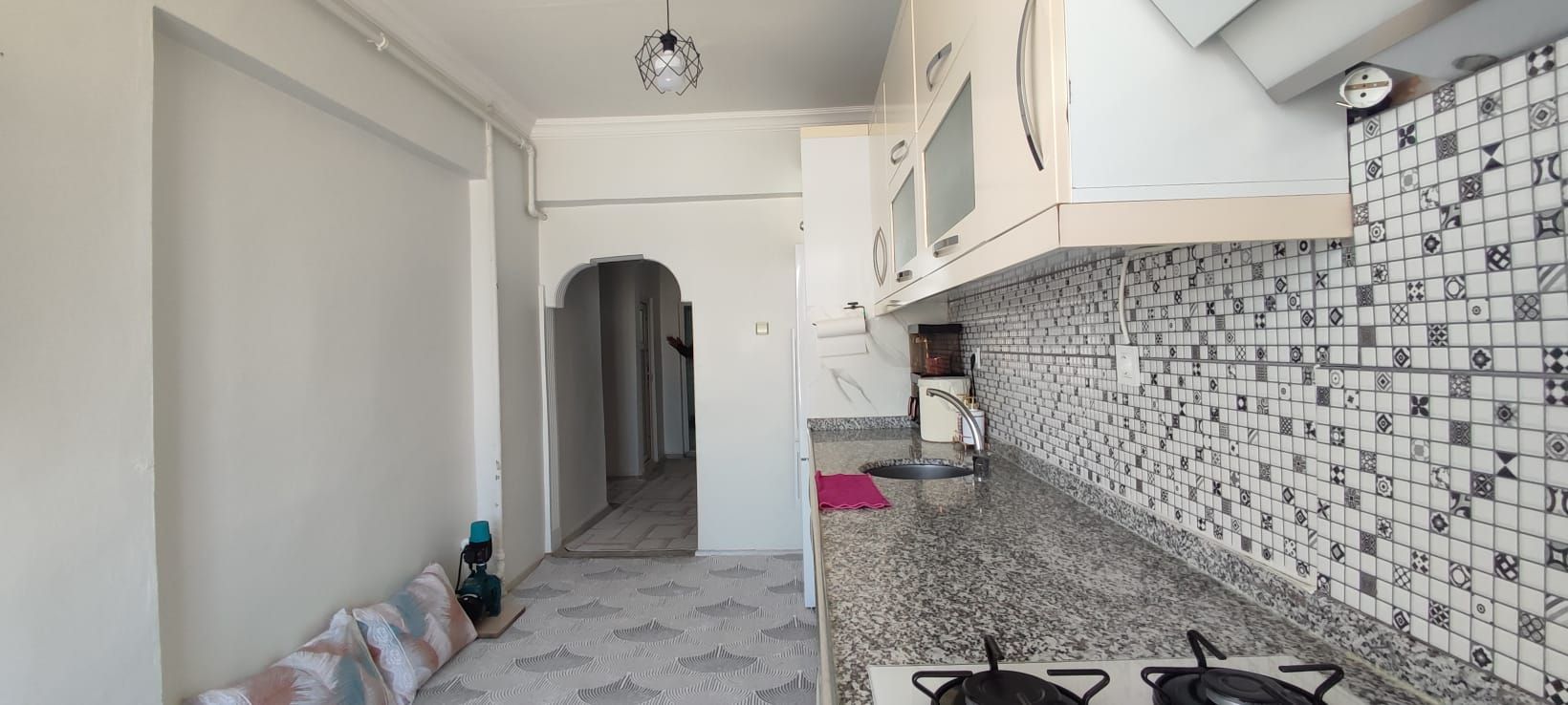 MAKROLİFE'DEN BAĞLAR CEZAEVİ ALT KÖŞEDE SATILIK 3+1 DAİRE