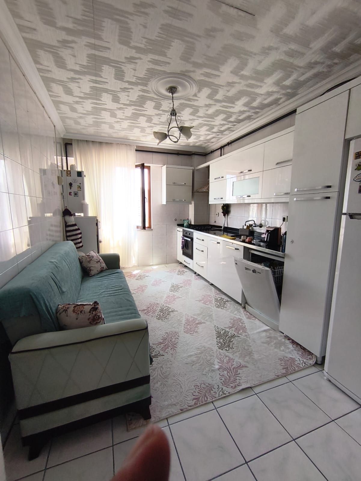 YENİ YOL'DA SATILIK 3+1 DAİRE