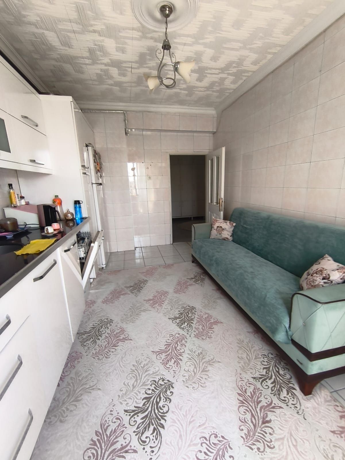 YENİ YOL'DA SATILIK 3+1 DAİRE
