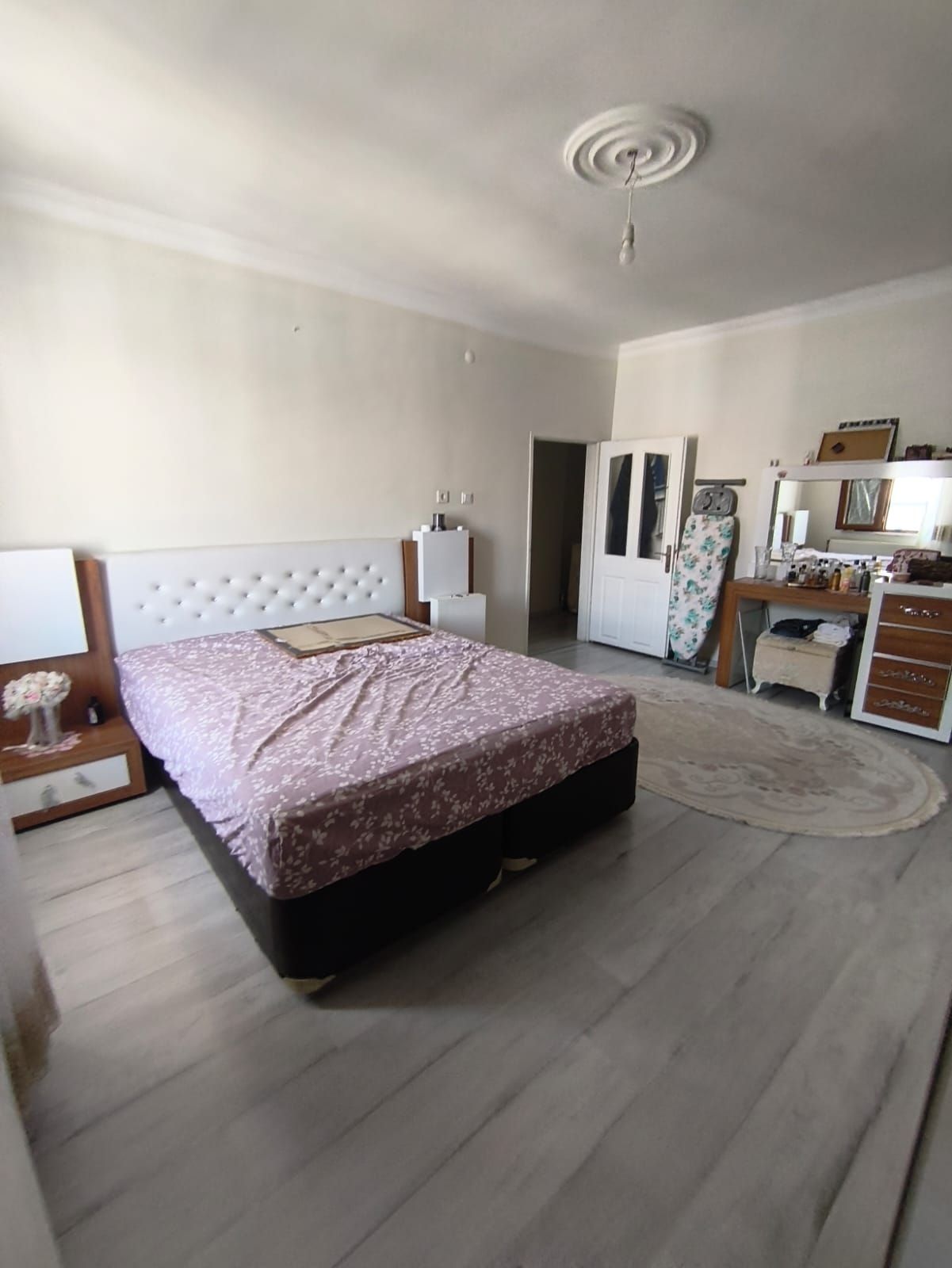 YENİ YOL'DA SATILIK 3+1 DAİRE