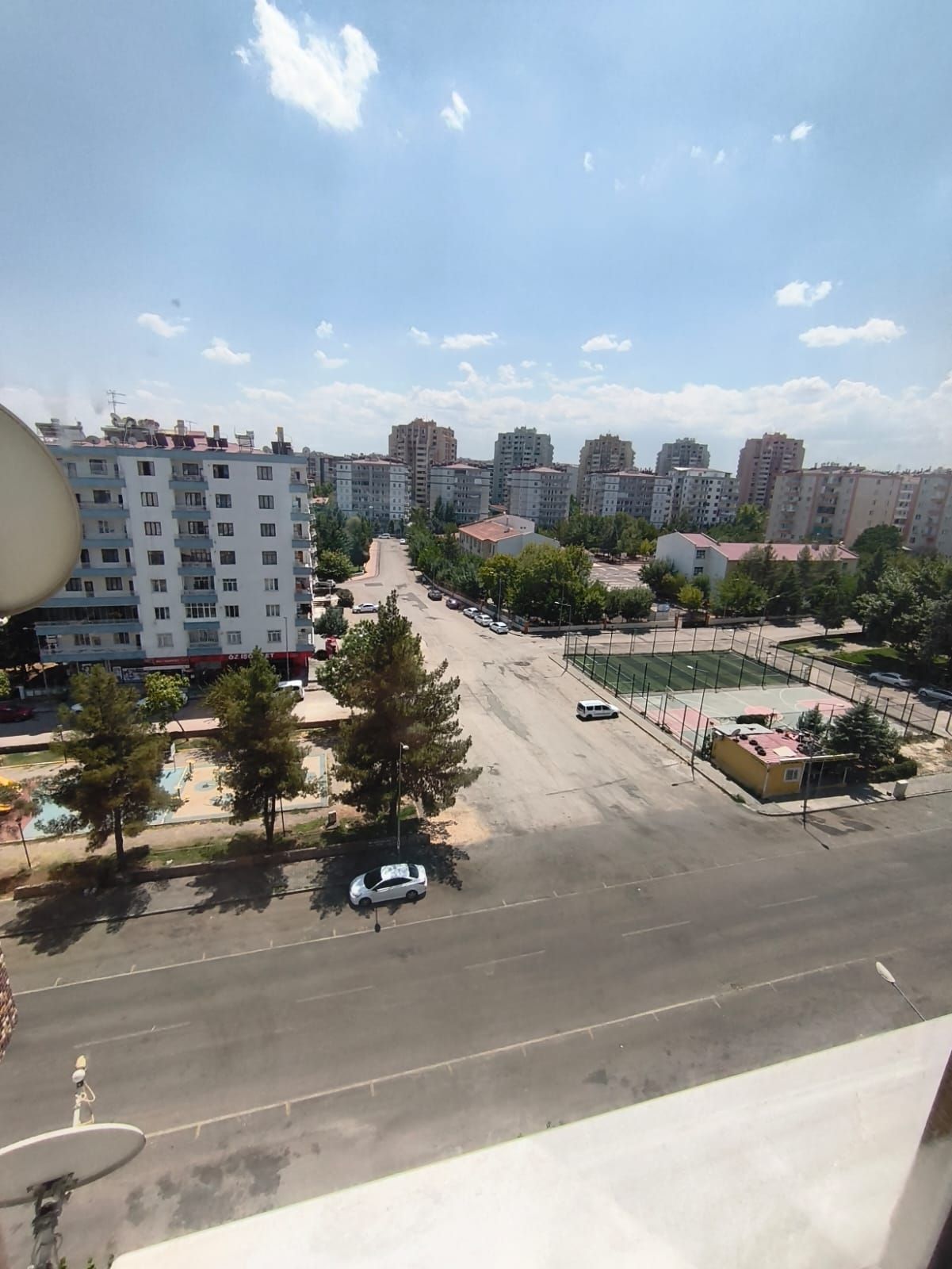 YENİ YOL'DA SATILIK 3+1 DAİRE