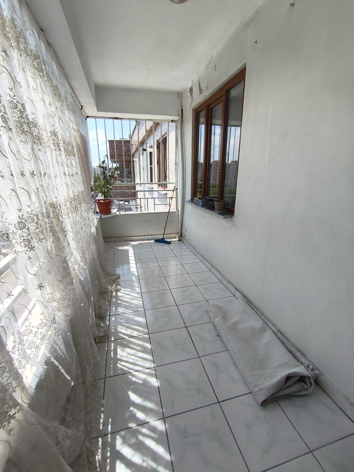 YENİ YOL'DA SATILIK 3+1 DAİRE