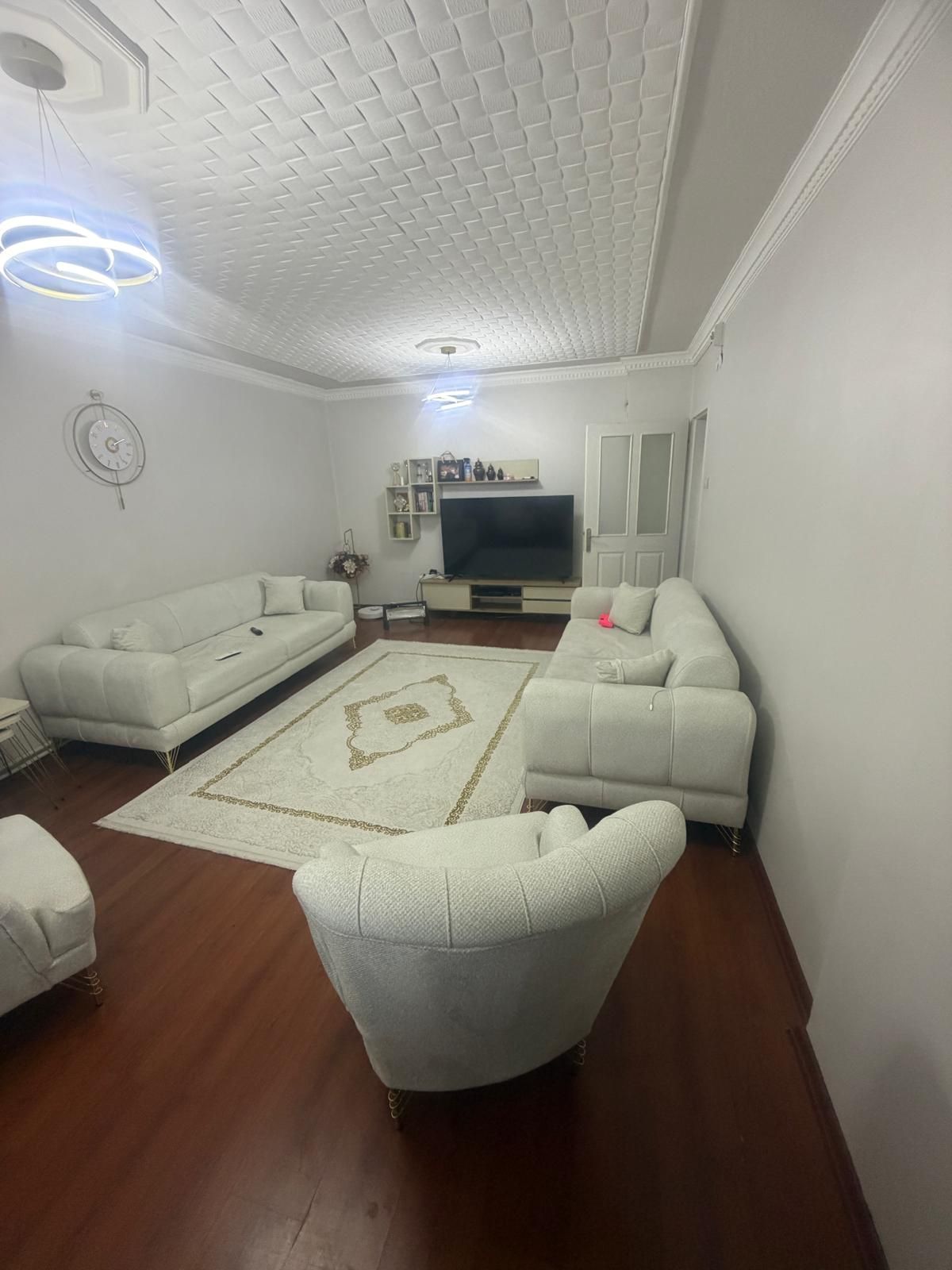 SEYRANTEPE'DE BAKIMLI MERKEZİ KONUMDA 2+1 SATILIK FIRSAT DAİRE