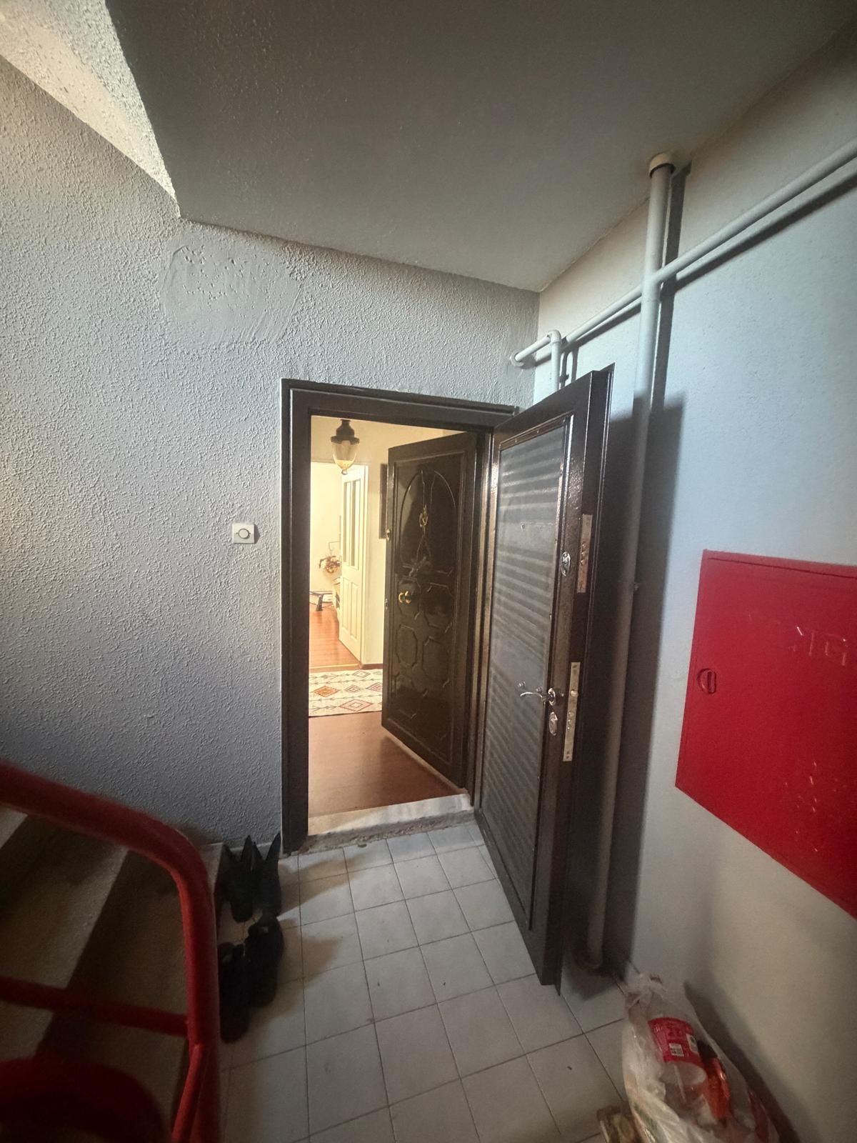 SEYRANTEPE'DE BAKIMLI MERKEZİ KONUMDA 2+1 SATILIK FIRSAT DAİRE