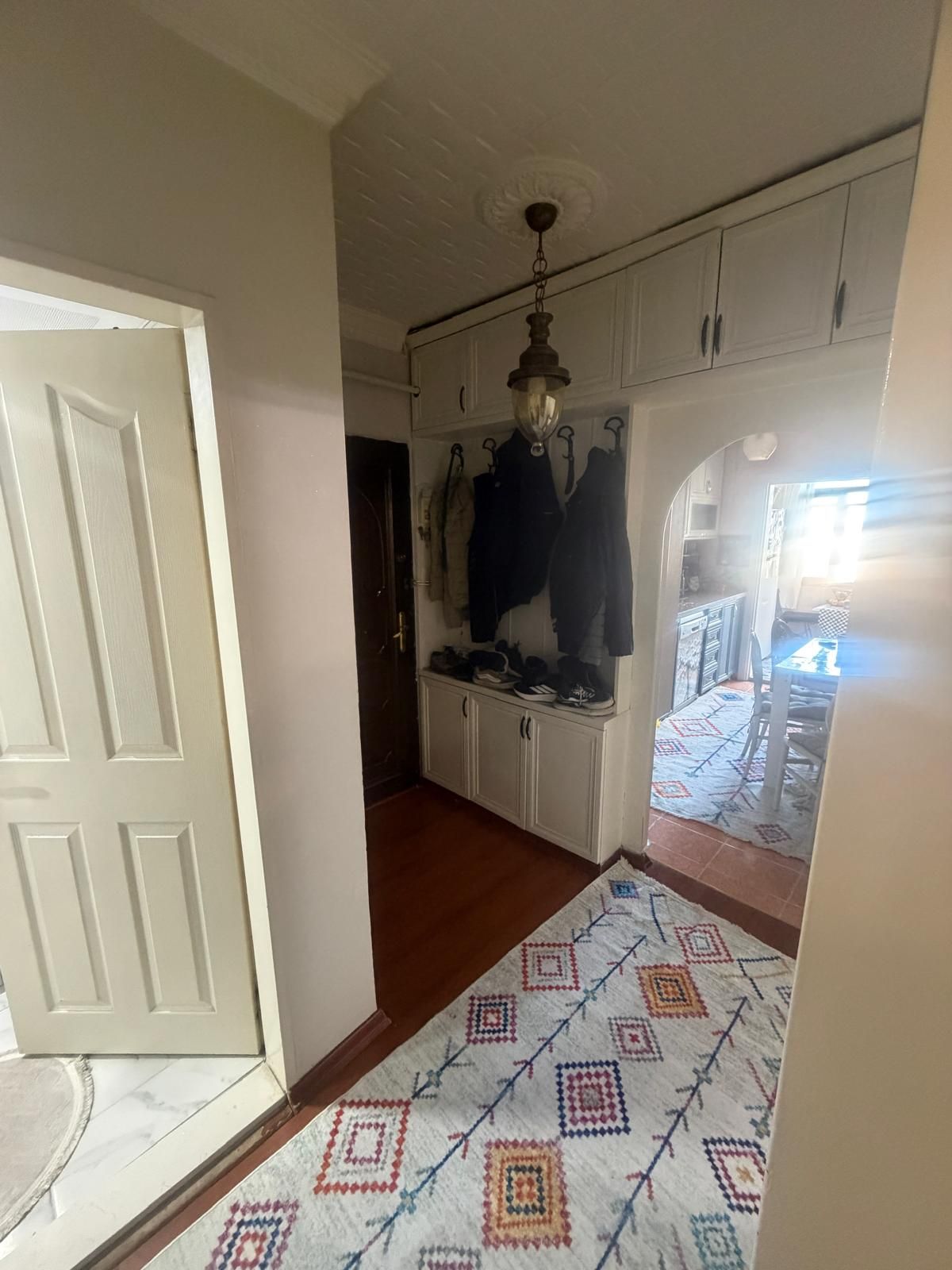 SEYRANTEPE'DE BAKIMLI MERKEZİ KONUMDA 2+1 SATILIK FIRSAT DAİRE