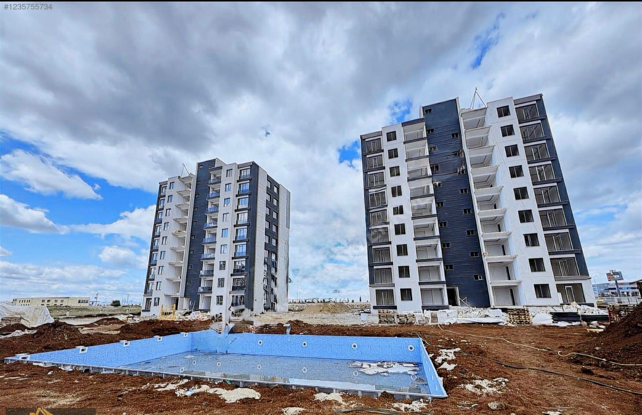 SATILIK ELAZIĞ YOLU ÜZERİ 2+1 KİRALIK HAVUZLU SIFIR DAİRE