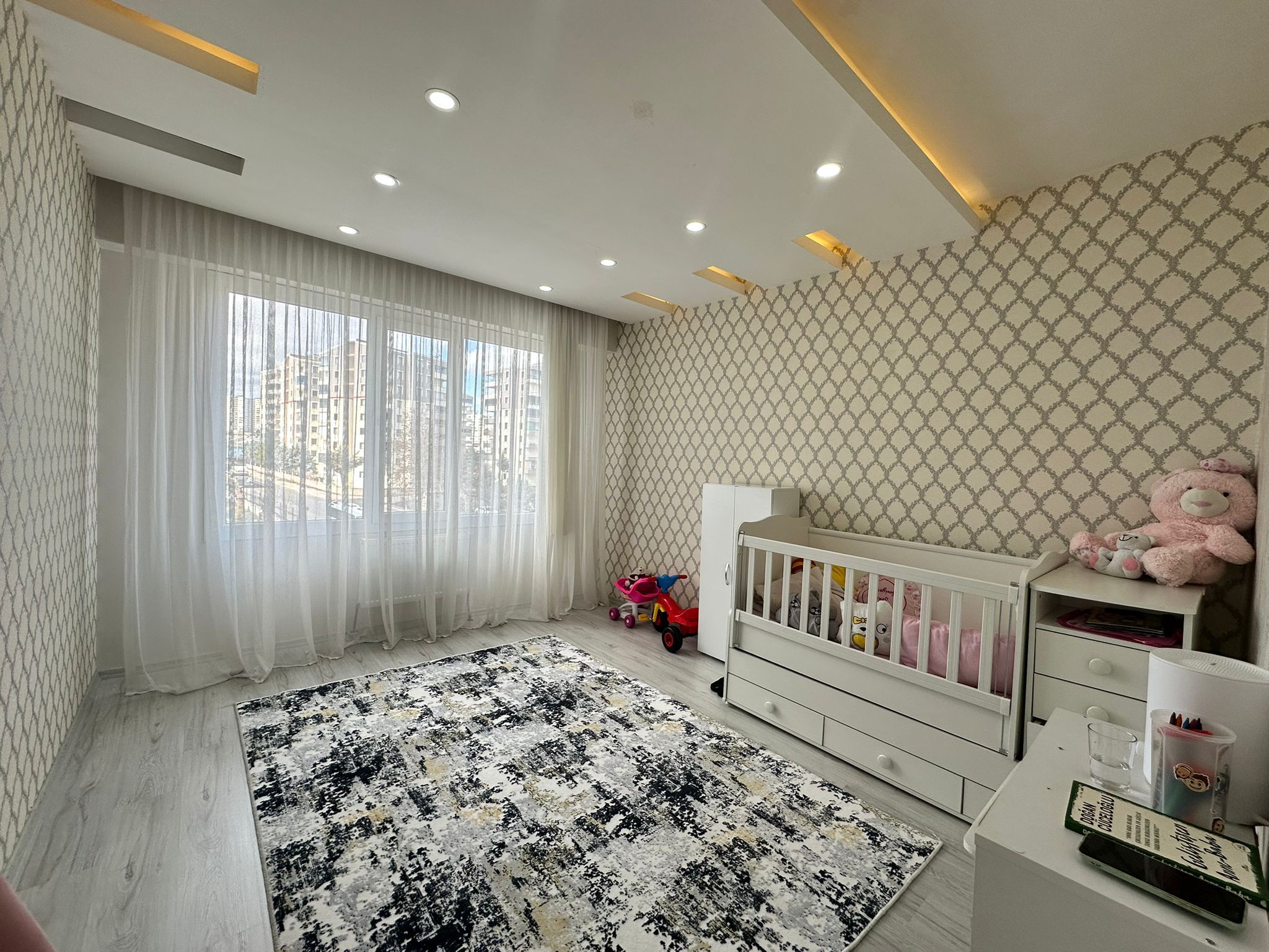 BAĞCILAR HESKİF CADDESİNDE 3+1 LÜKS DAİREMİZ SATILIKTIR