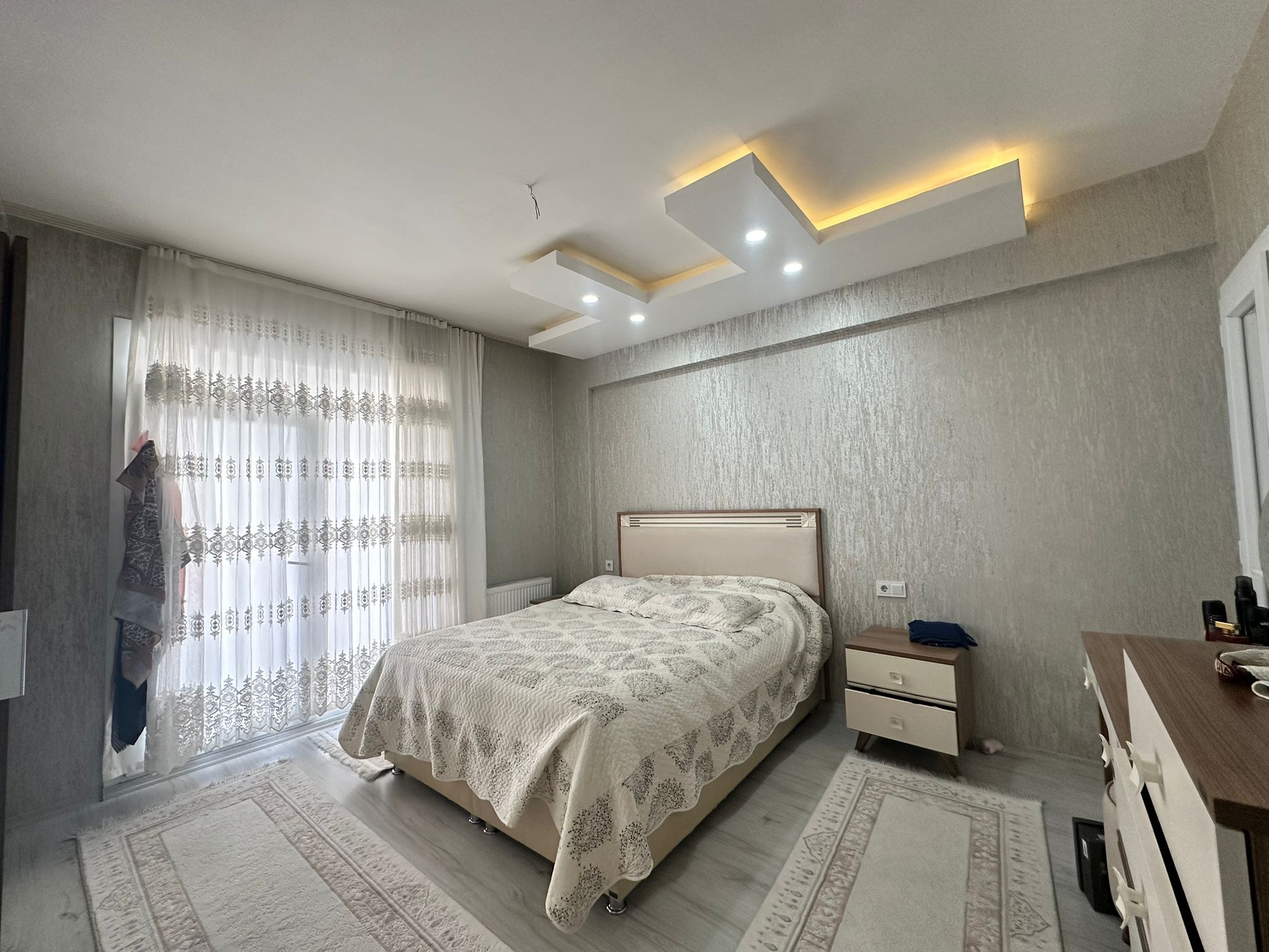 BAĞCILAR HESKİF CADDESİNDE 3+1 LÜKS DAİREMİZ SATILIKTIR