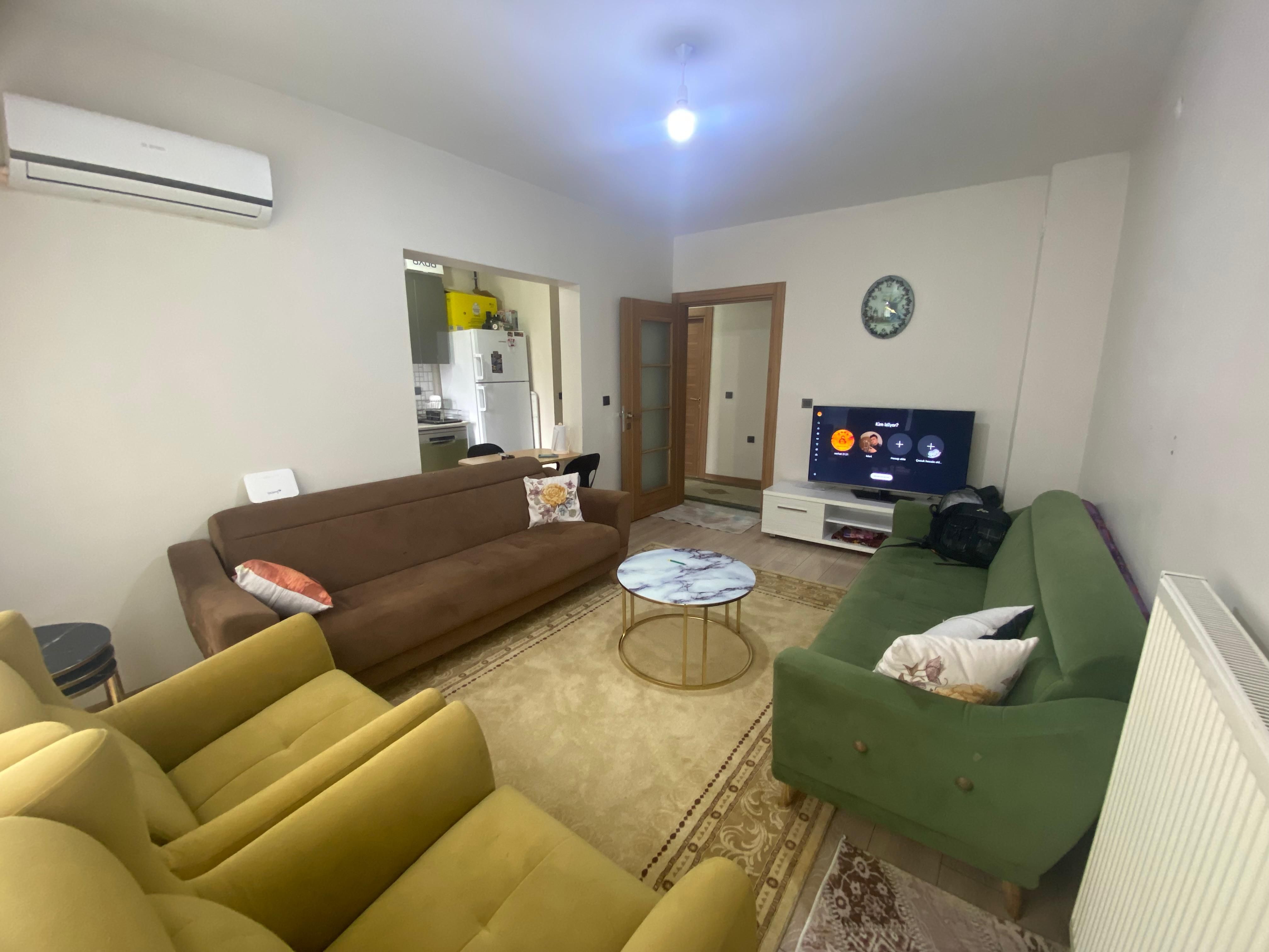 ÜÇKUYULARDA ARA KAT SATILIK 2+1 DAİRE