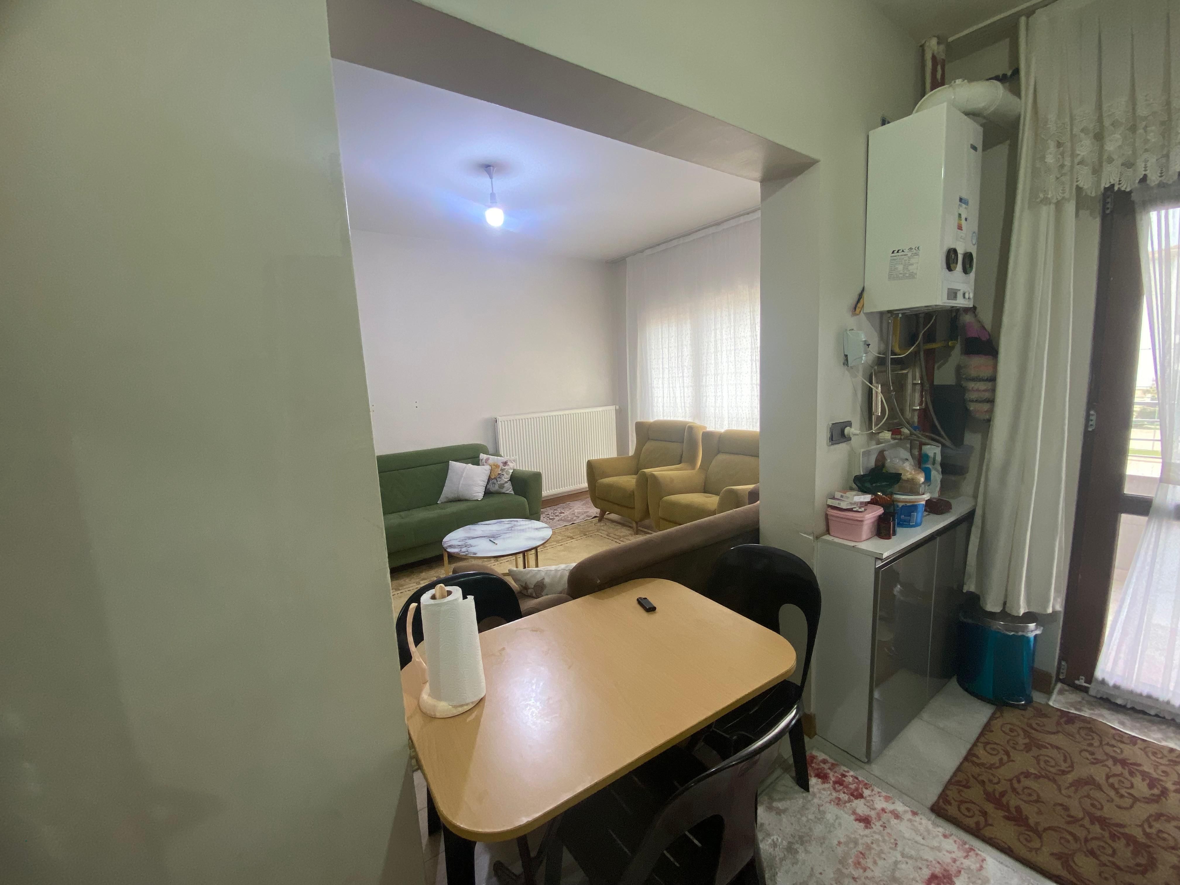ÜÇKUYULARDA ARA KAT SATILIK 2+1 DAİRE