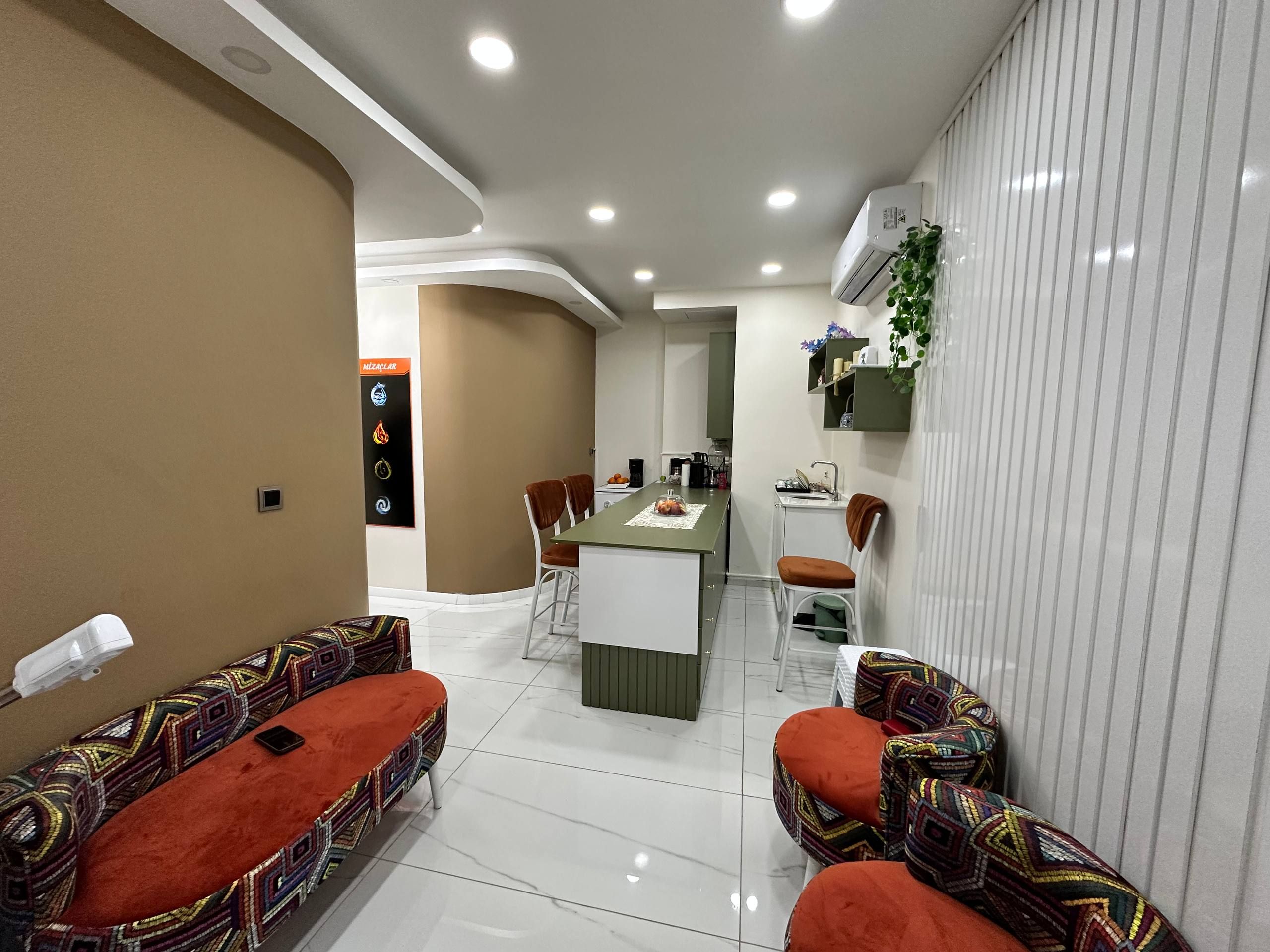 DİCLEKENT BATI HASTANESİ KARŞISI DEVREN SATILIK LÜKS İŞYERİ