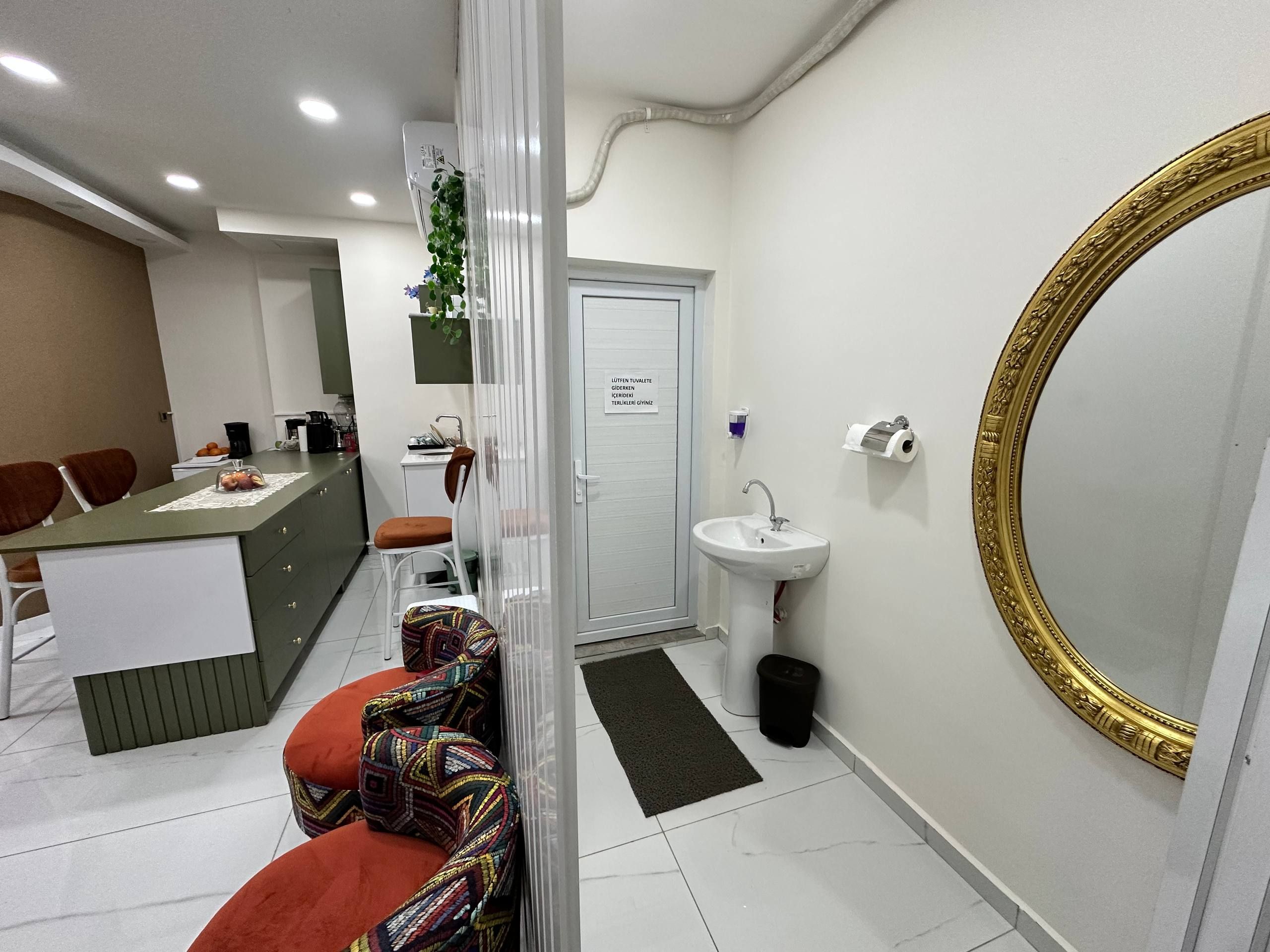 DİCLEKENT BATI HASTANESİ KARŞISI DEVREN SATILIK LÜKS İŞYERİ