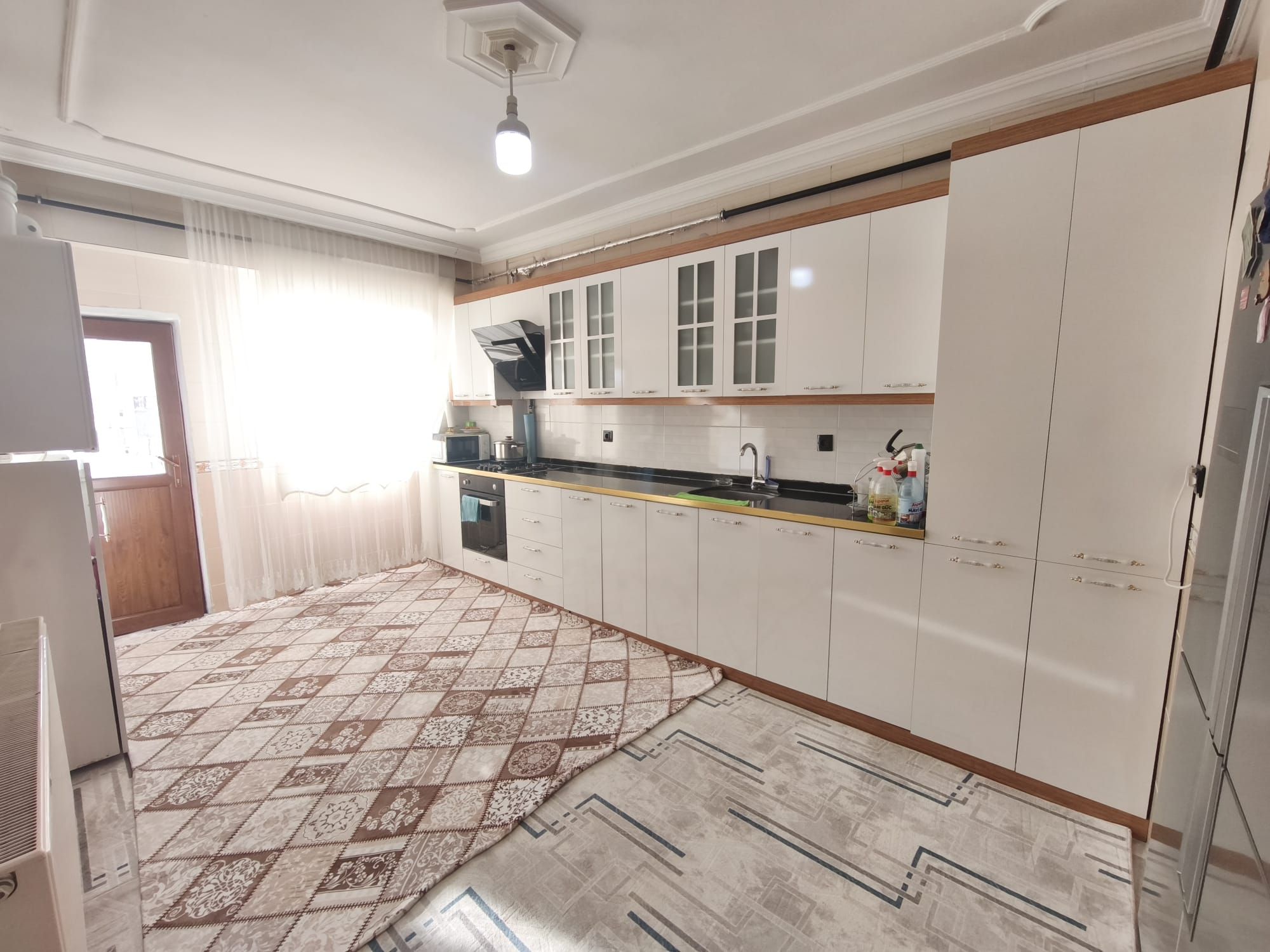 SATILIK TESİSLER KAVŞAĞI CİVARI 3+1 DAİRE