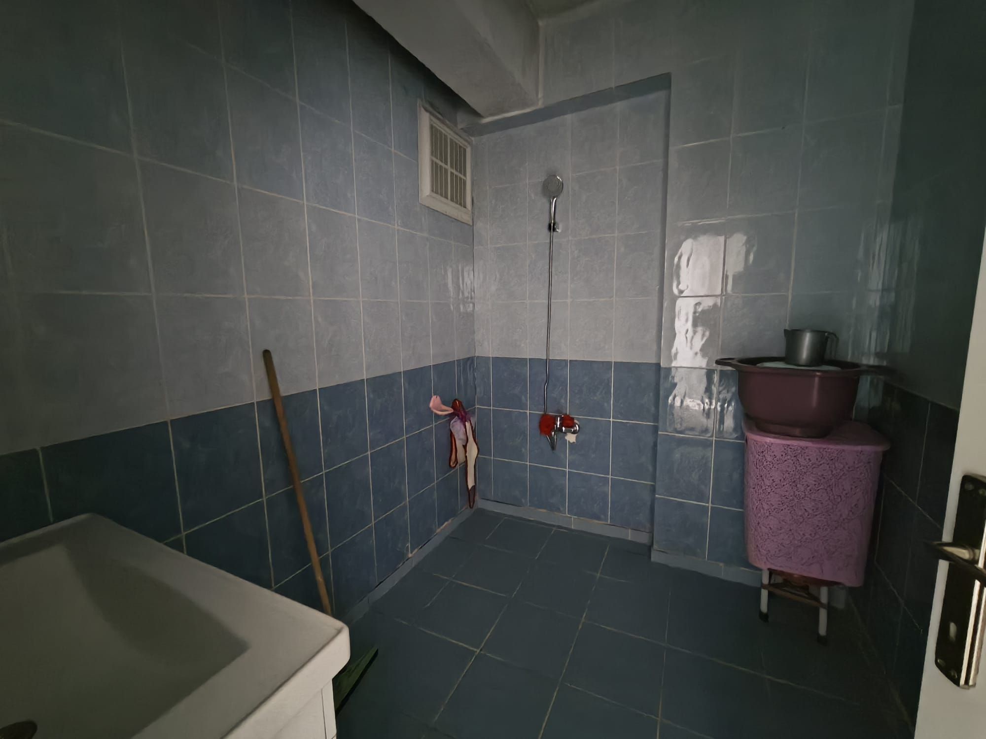 SATILIK TESİSLER KAVŞAĞI CİVARI 3+1 DAİRE