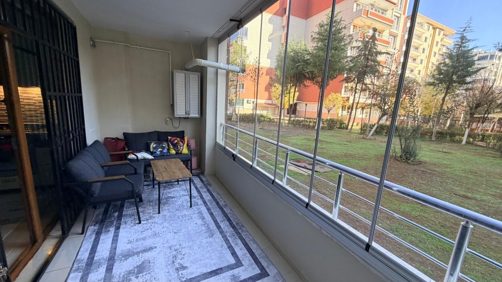 BAĞCILAR ÖĞRETMENİM OKULLARI ARKASINDA 2+1 MASRAFLI SATILIK DAİRE