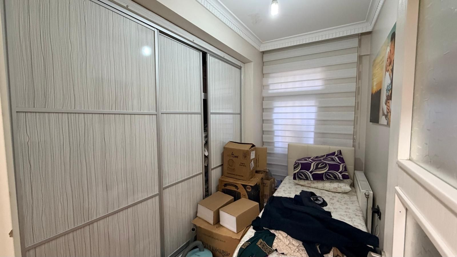 BAĞCILAR ÖĞRETMENİM OKULLARI ARKASINDA 2+1 MASRAFLI SATILIK DAİRE