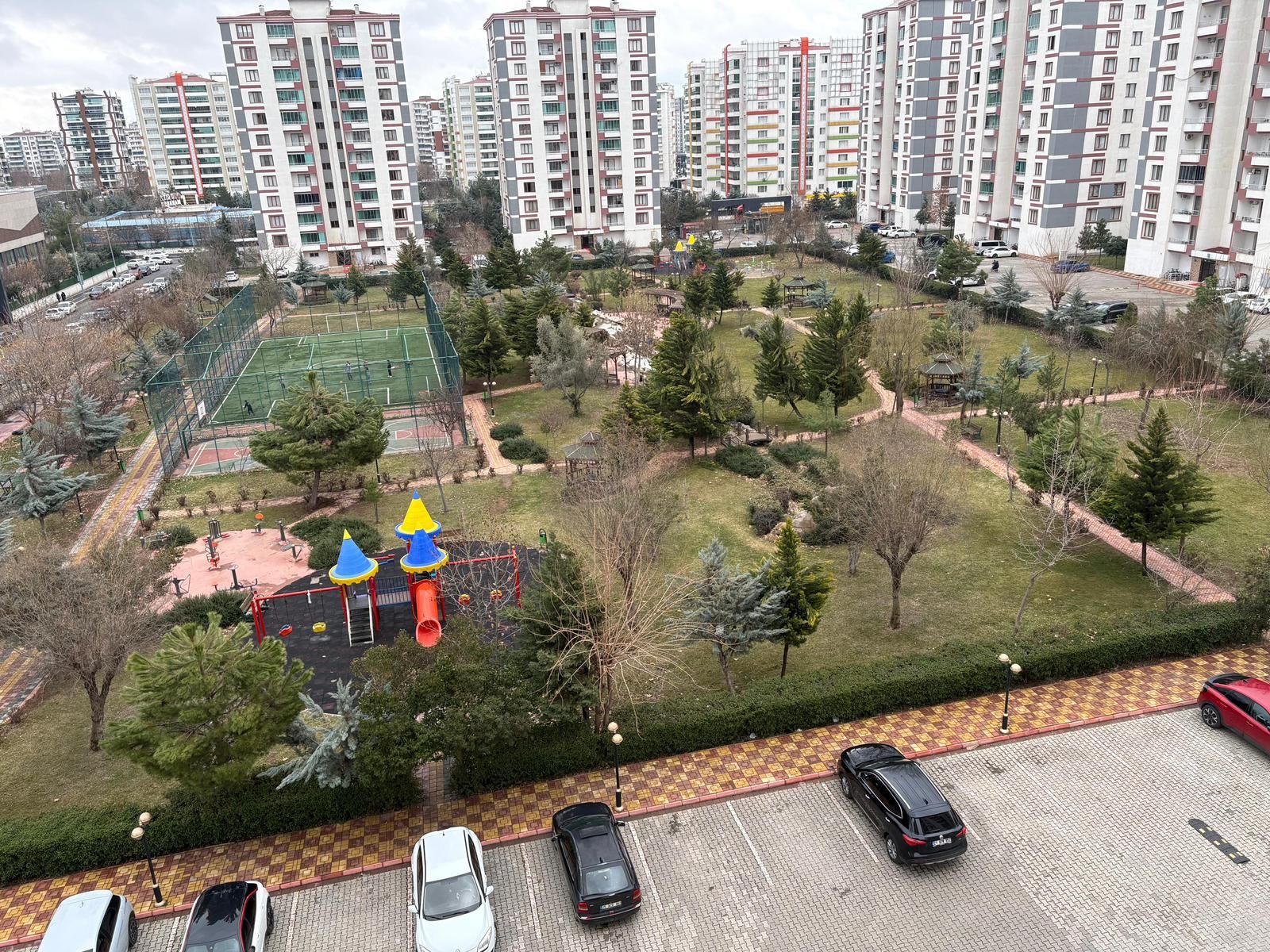75' TE ŞEHRİ BARAN DAN GİRİŞ KAT 2+1 ACİL SATIIK DAİRE