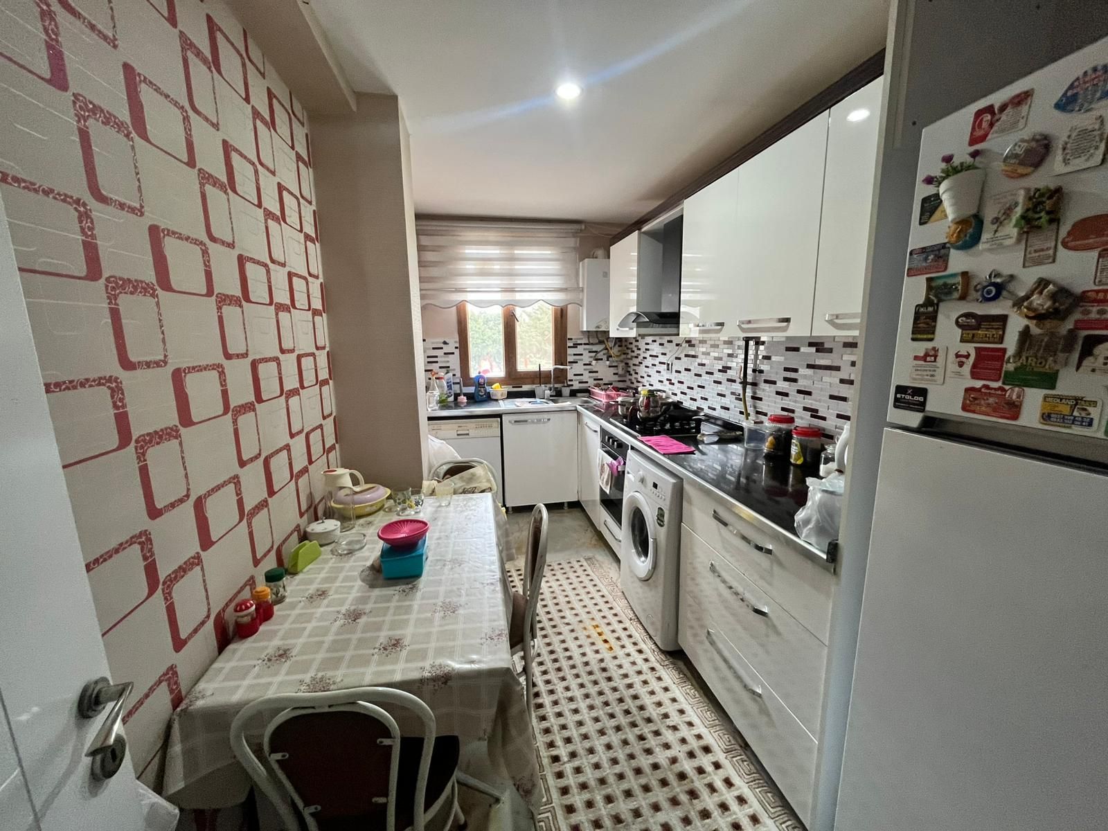 75' TE ŞEHRİ BARAN DAN GİRİŞ KAT 2+1 ACİL SATIIK DAİRE