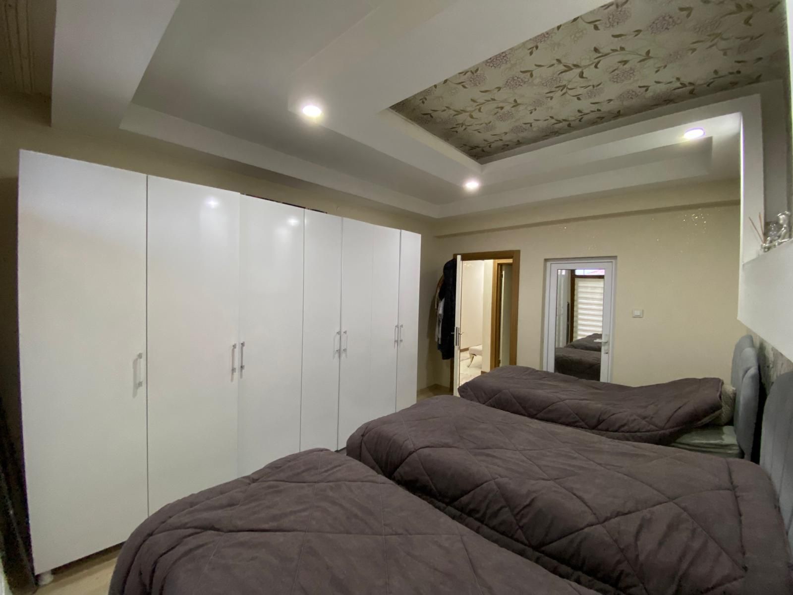 BAĞCILAR EVRİM ALATAŞ CADDESİNDE 3+1 LÜX DAİRE