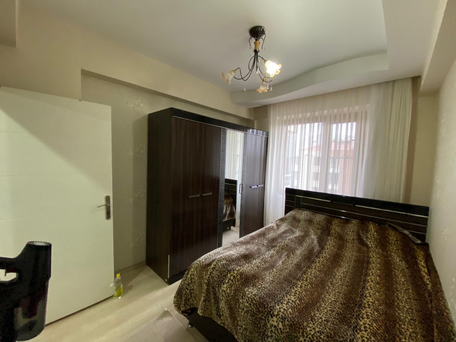 BAĞCILAR EVRİM ALATAŞ CADDESİNDE 3+1 LÜX DAİRE