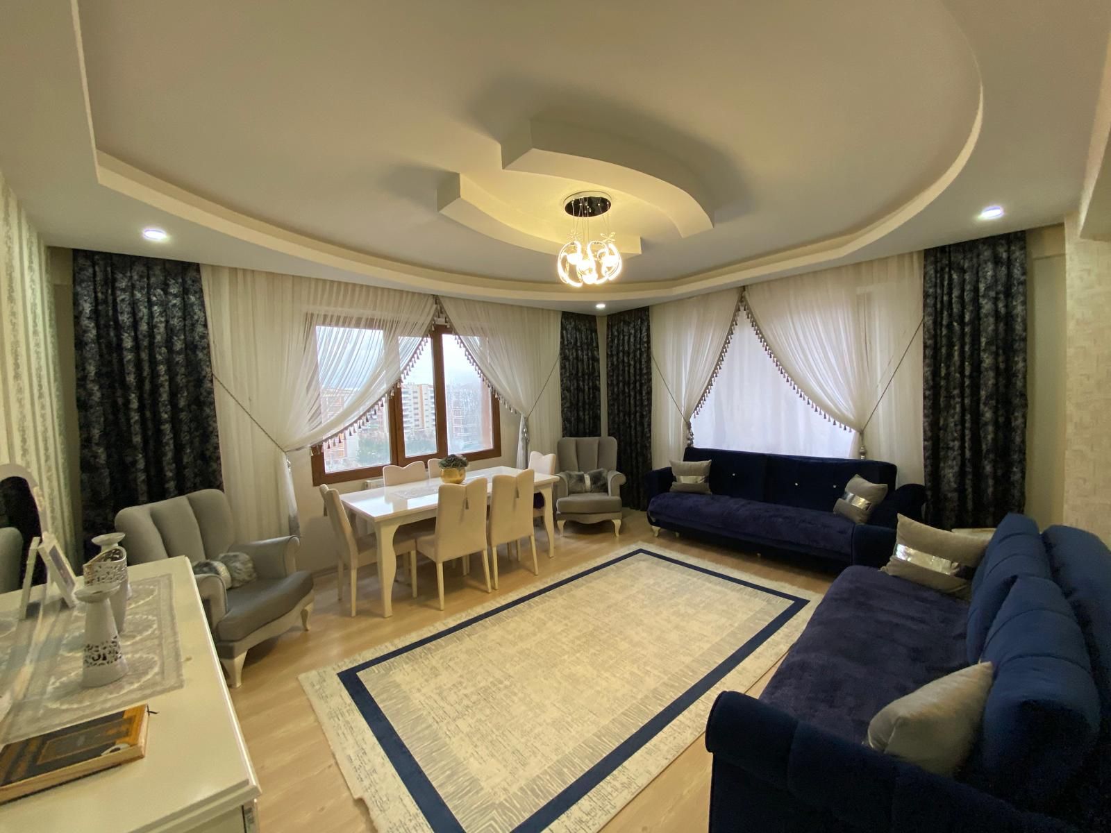 BAĞCILAR EVRİM ALATAŞ CADDESİNDE 3+1 LÜX DAİRE