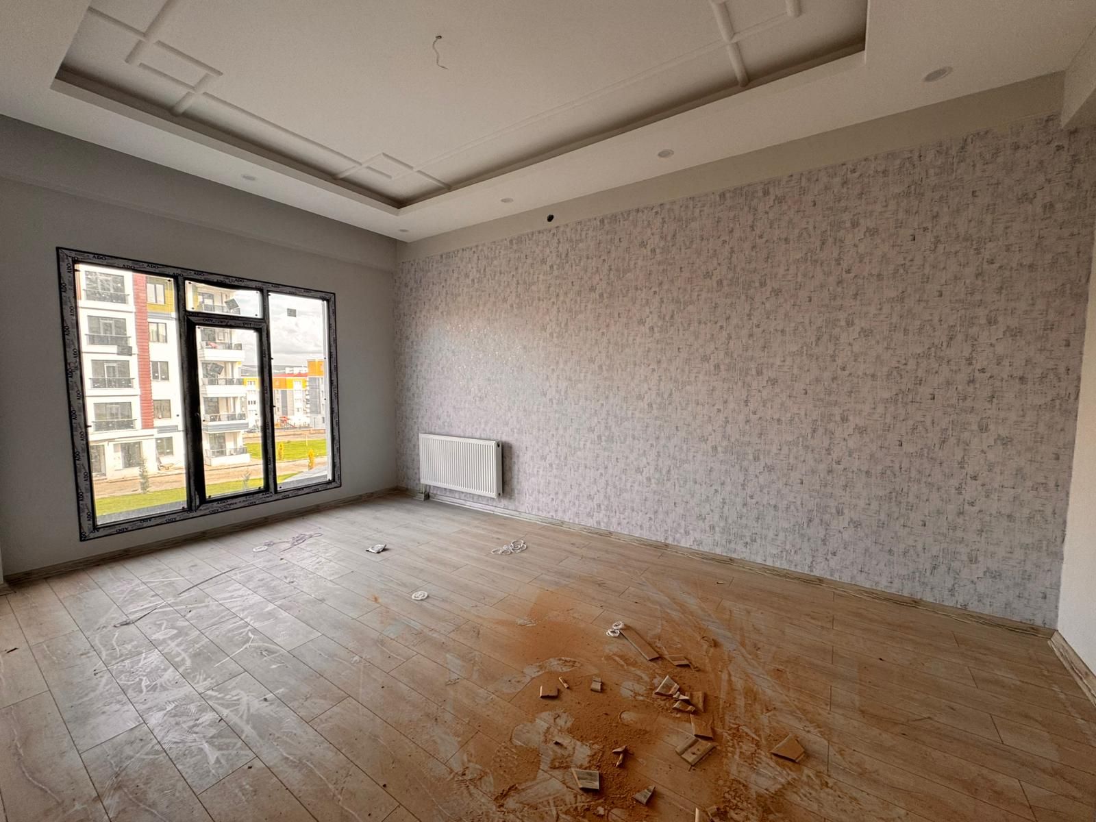 YENİŞEHİR DÖNÜMLÜ MAHALLESİNDE 2+1 LÜKS DAİRE
