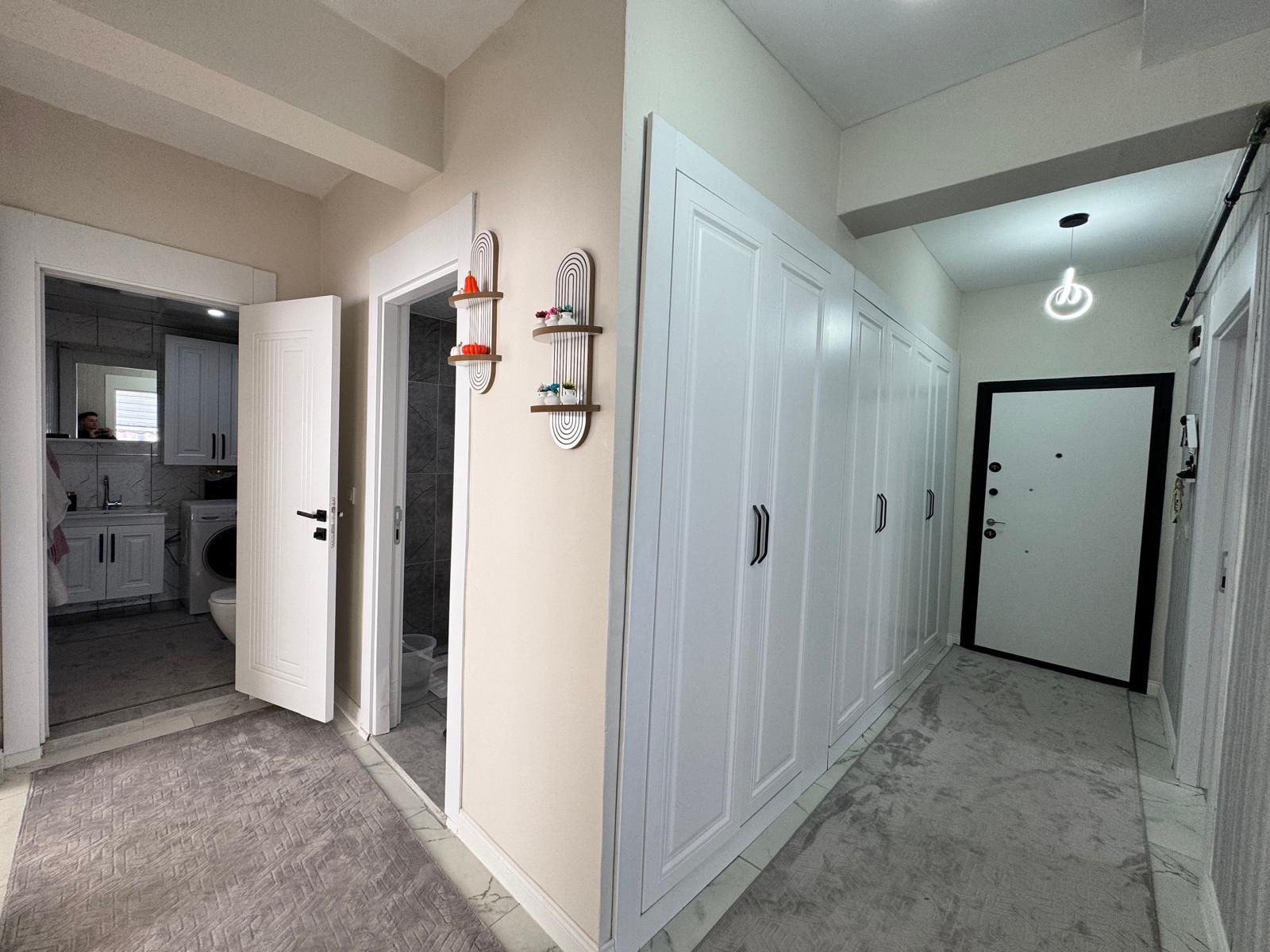 ÜÇKUYULAR ARAŞTIRMA HASTANESİ KARŞISINDA SİTE İÇİ 2.5+1 ACİL SATILIK DAİRE