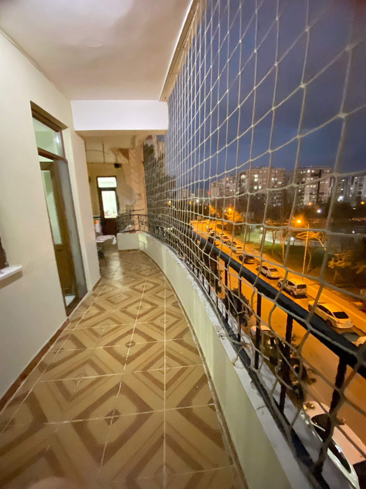 TEKEL KAVŞAĞI CİVARI ACİL SATILIK 3+1 DAİRE!