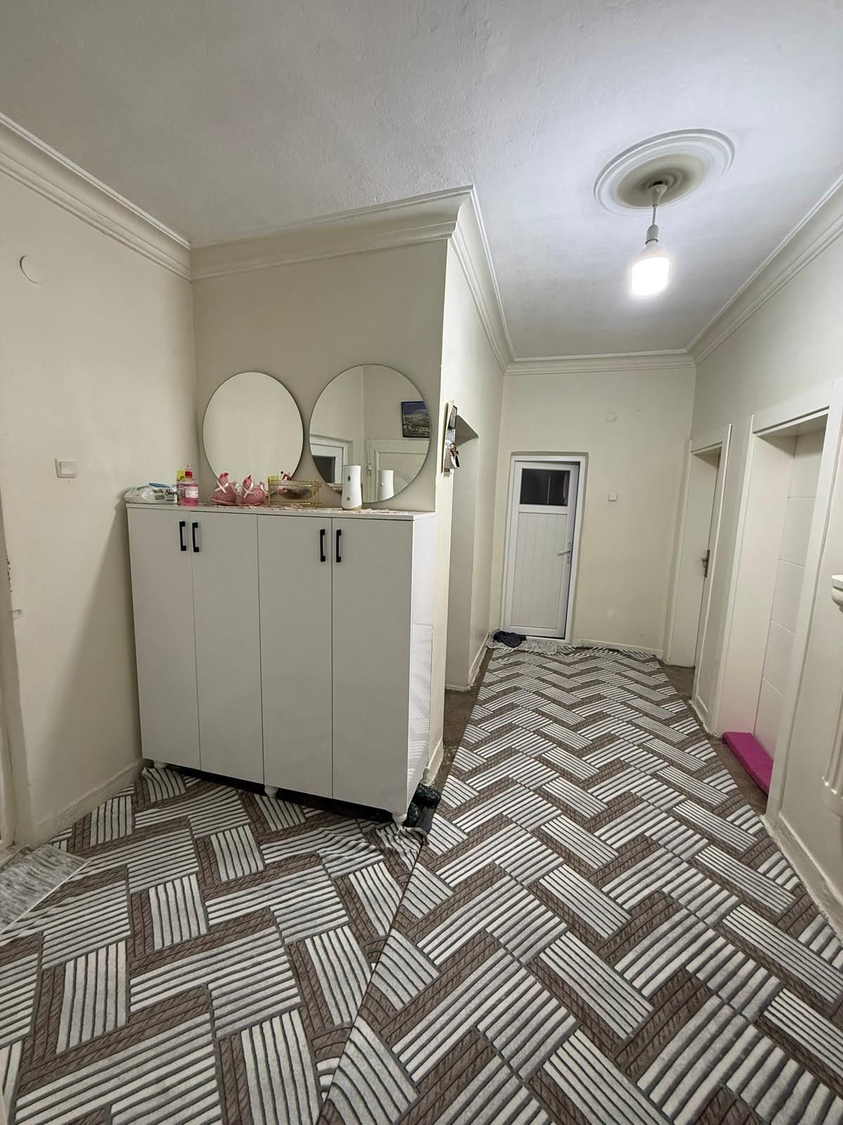 KAYNARTEPE MAHALLESİNDE SATILIK 2+1 DAİRE