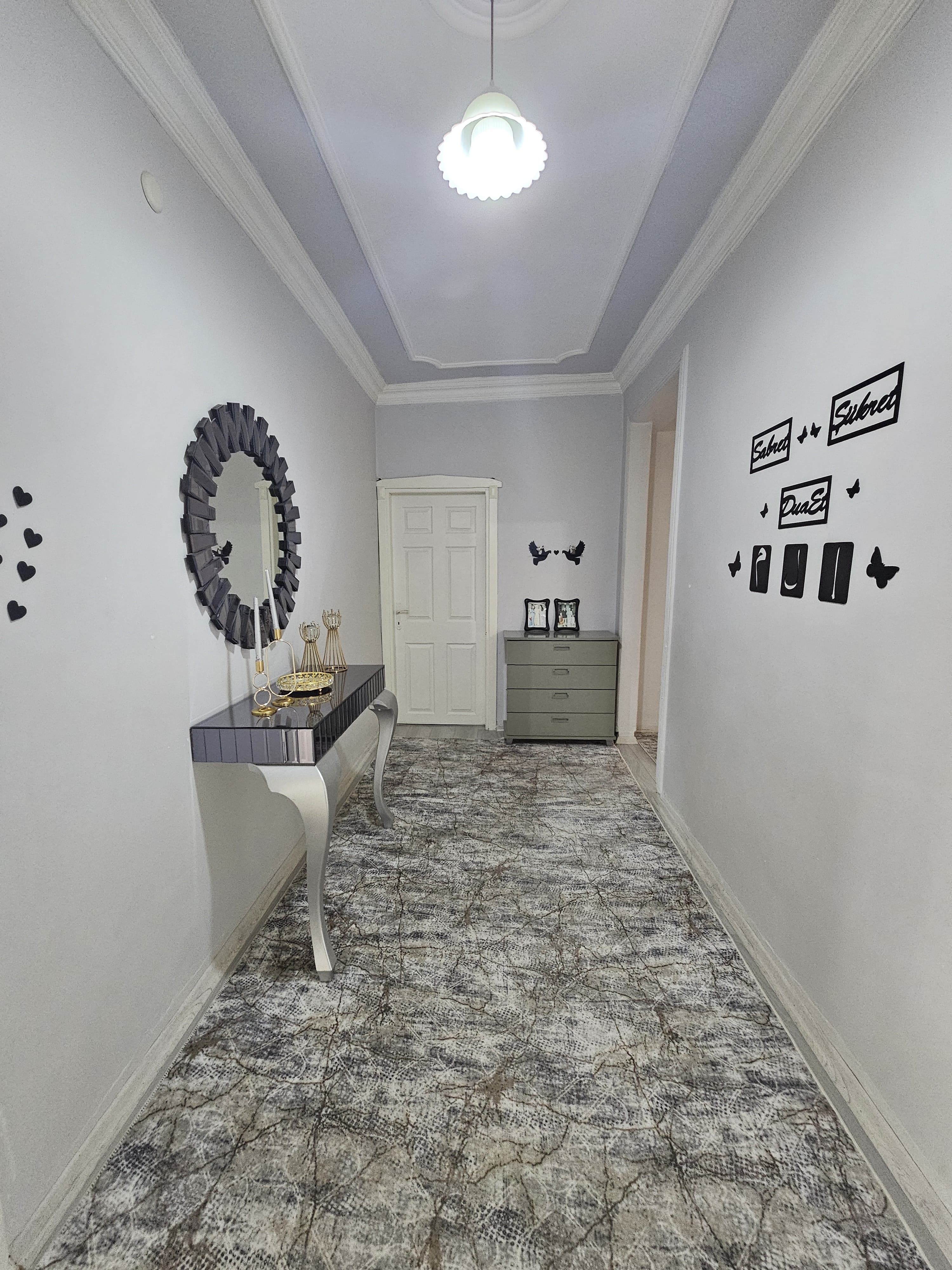 TEKEL KAVŞAĞI CİVARI FUL YAPILI ACİL SATILIK İLK GÜNDEN HASARSIZ 3+1 DAİRE!