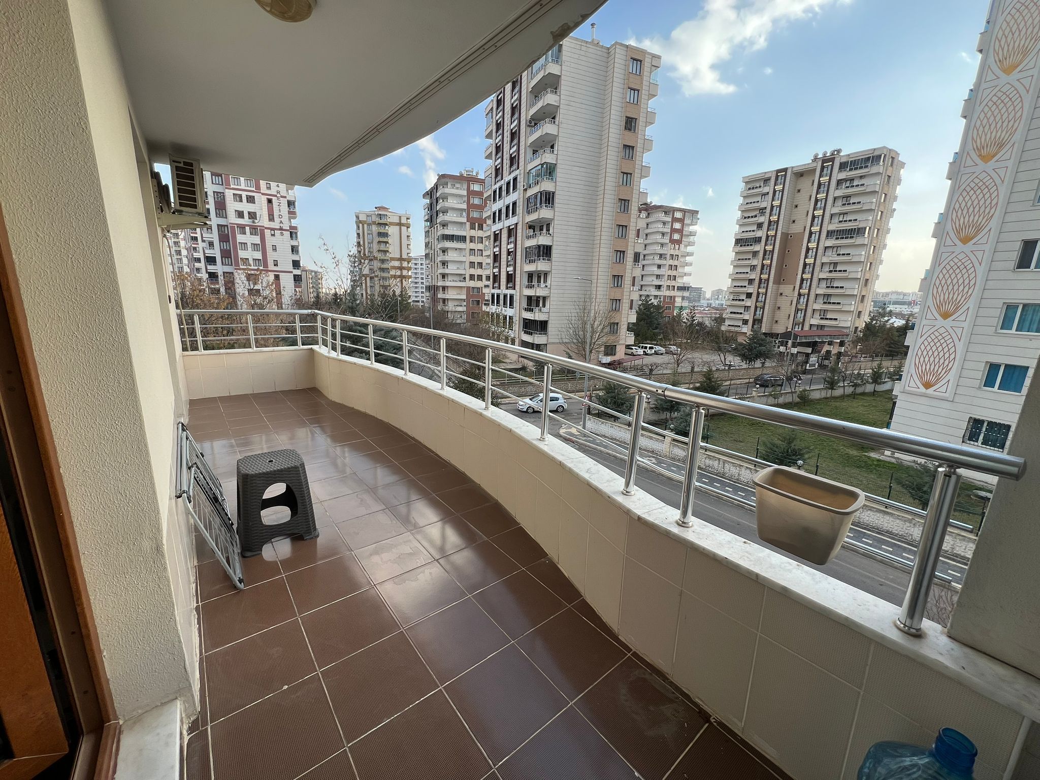 SATILIK RADİSSON ARKASI 4+1 ULTRA LUX DAİRE