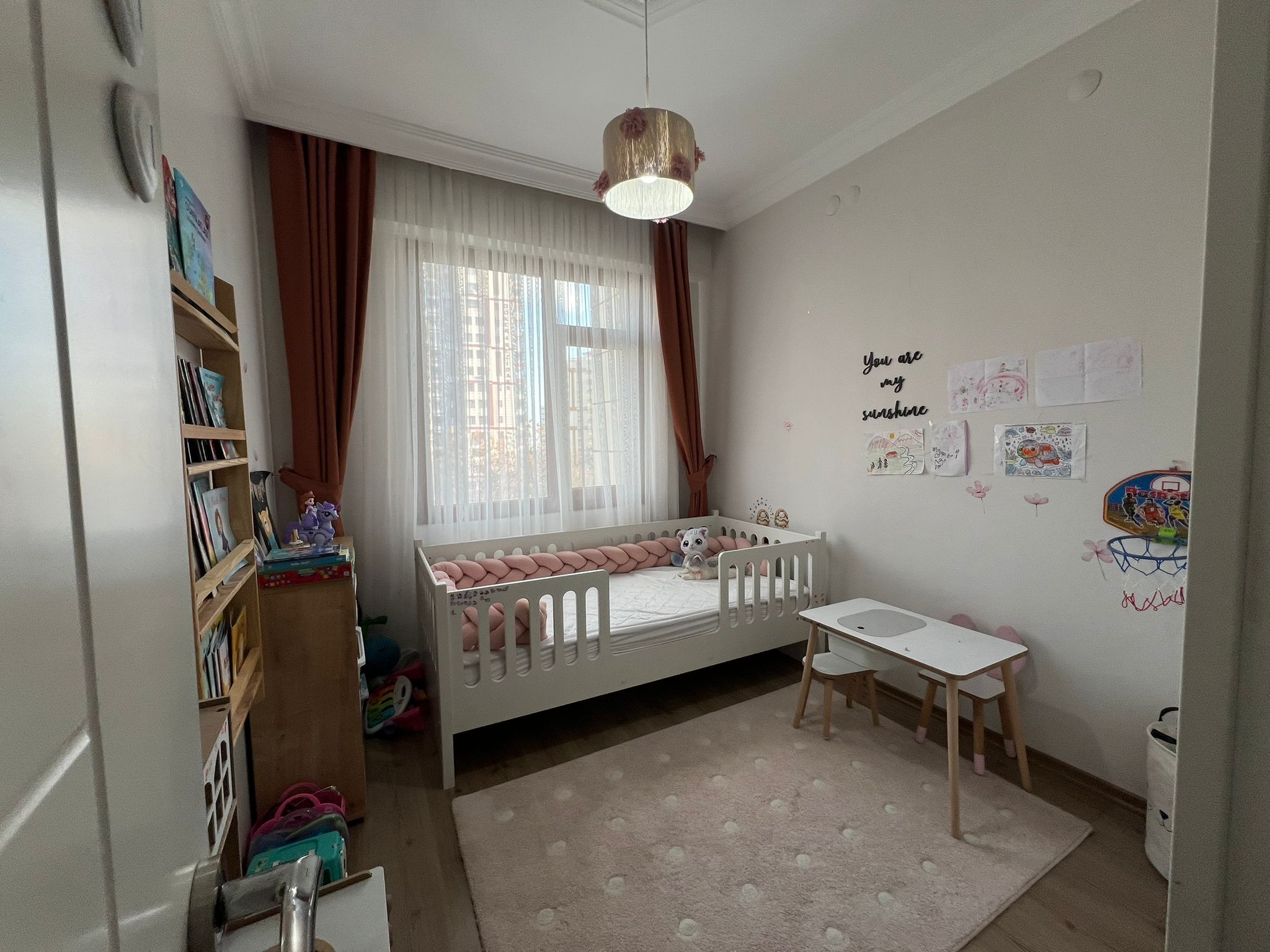 SATILIK RADİSSON ARKASI 4+1 ULTRA LUX DAİRE
