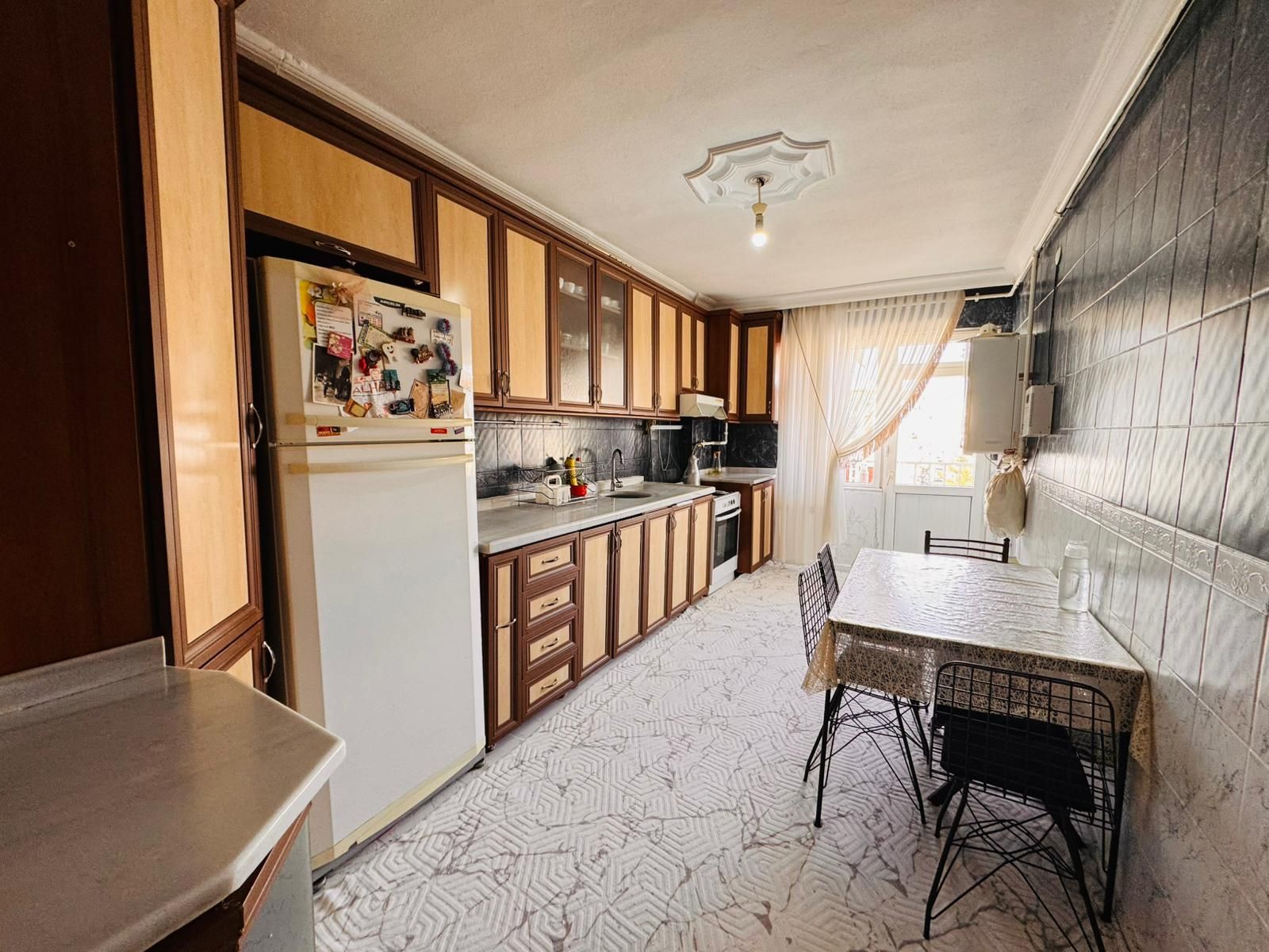 GAZİLER PAZARTESİ PAZARLI YAKIN 3+1 DAİRE