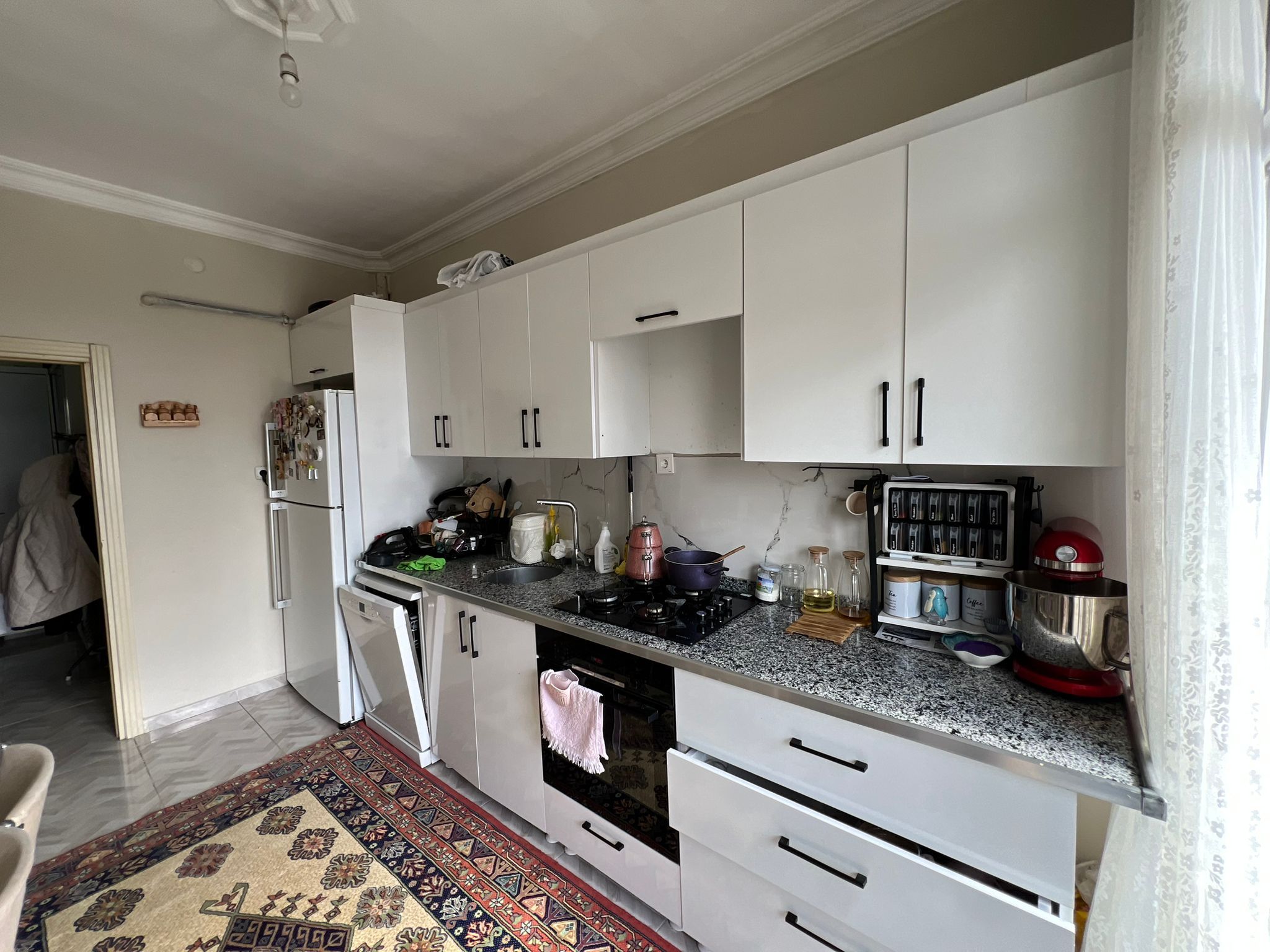 BAĞCILAR'DA 3+1 SATILIK DAİRE