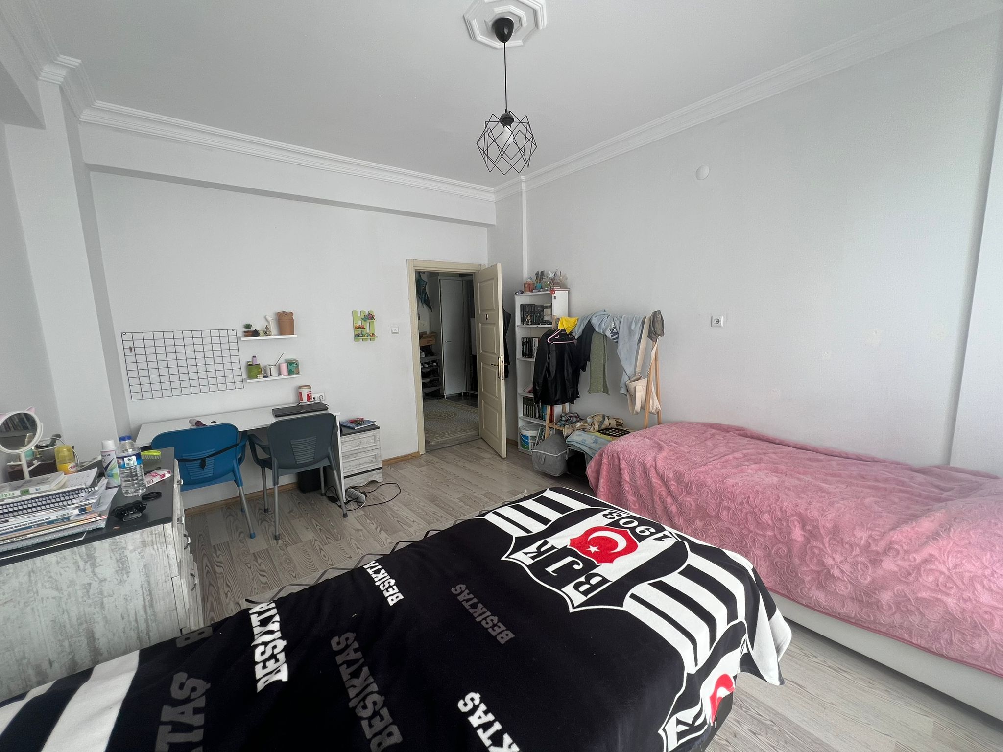 BAĞCILAR'DA 3+1 SATILIK DAİRE