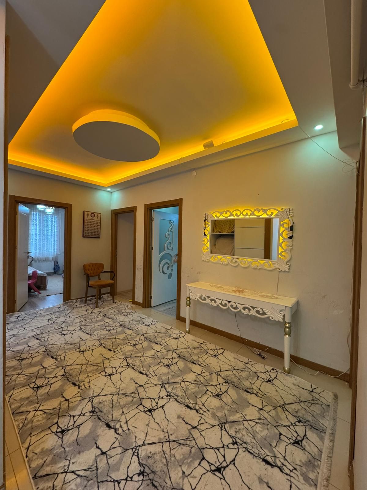 KAYAPINAR LUNA PARK ARKASINDA 4+1 LÜKS DAİREMİZ SATILIKTIR