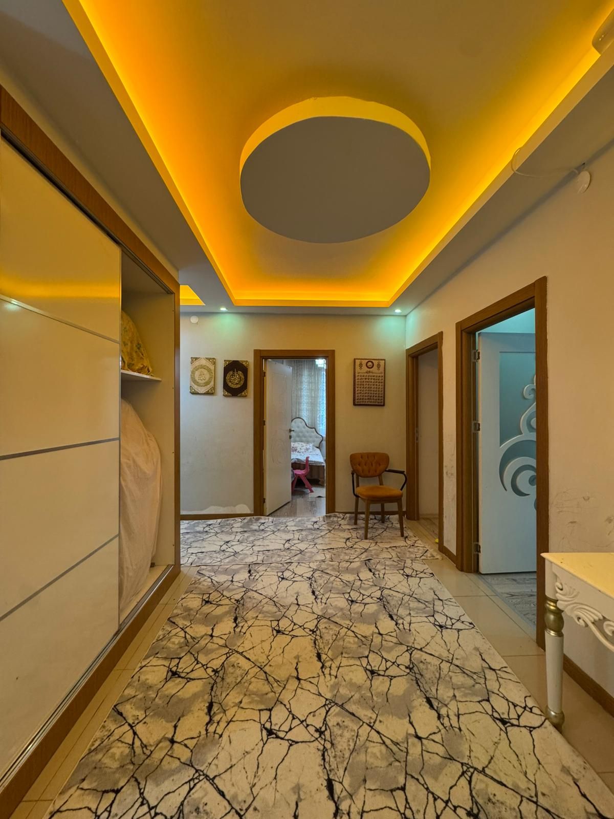 KAYAPINAR LUNA PARK ARKASINDA 4+1 LÜKS DAİREMİZ SATILIKTIR