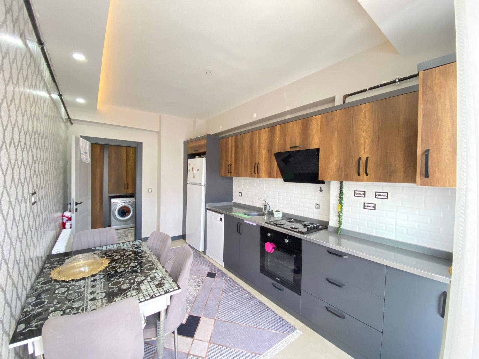 ÜÇKUYUDA HOBY BAHÇELİ ULTRA LÜX 3+1 ACİLDİR