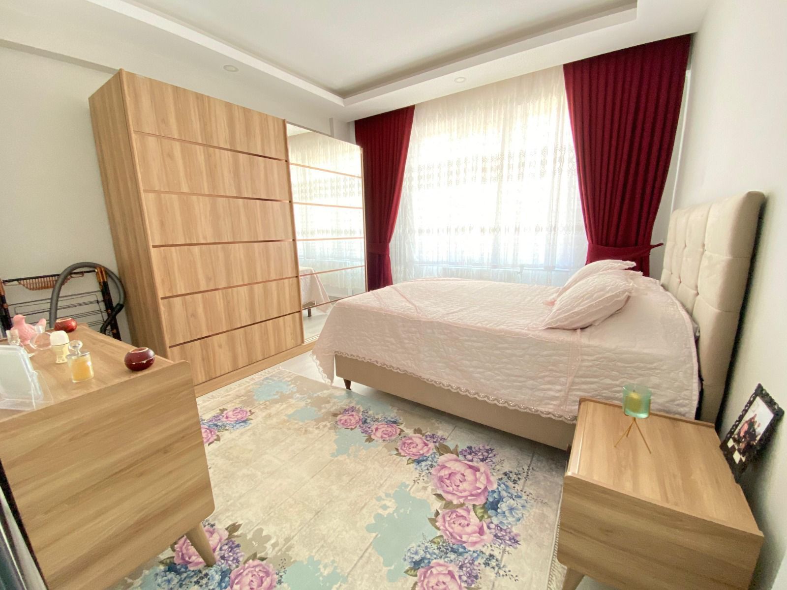 ÜÇKUYUDA HOBY BAHÇELİ ULTRA LÜX 3+1 ACİLDİR