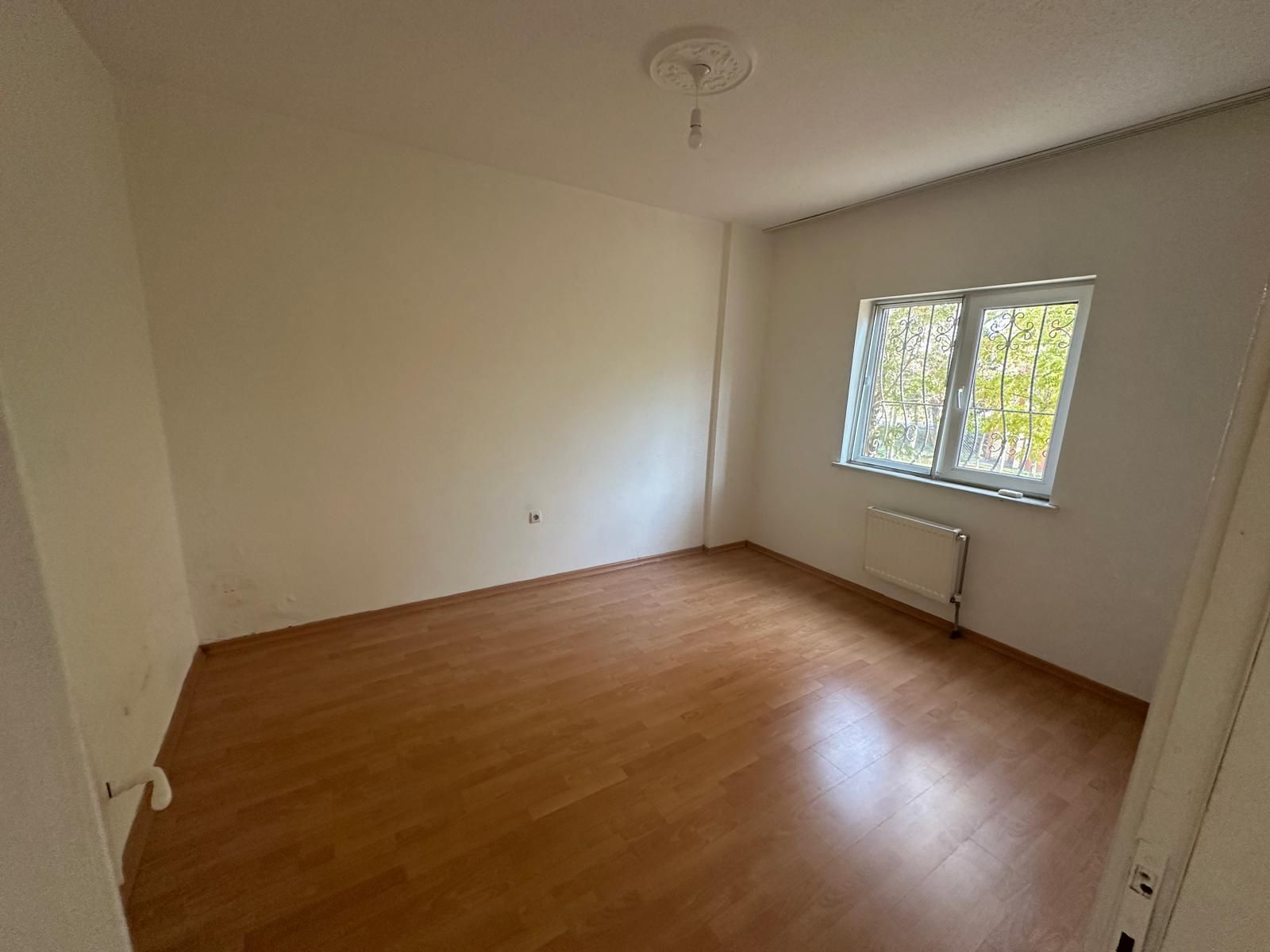 ÜÇKULAR KADOİL PETROL KARŞISI ACİL SATILIK 2+1 DAİRE!!