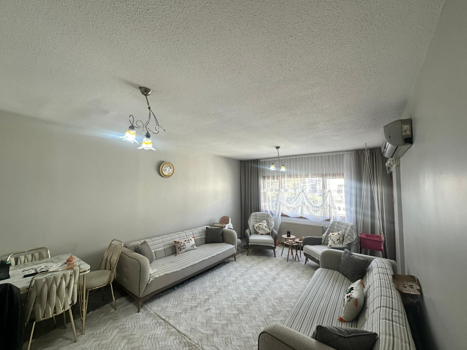 SEYRANTEPE'DE BAKIMLI MERKEZİ KONUMDA 2+1 SATILIK FIRSAT DAİRE