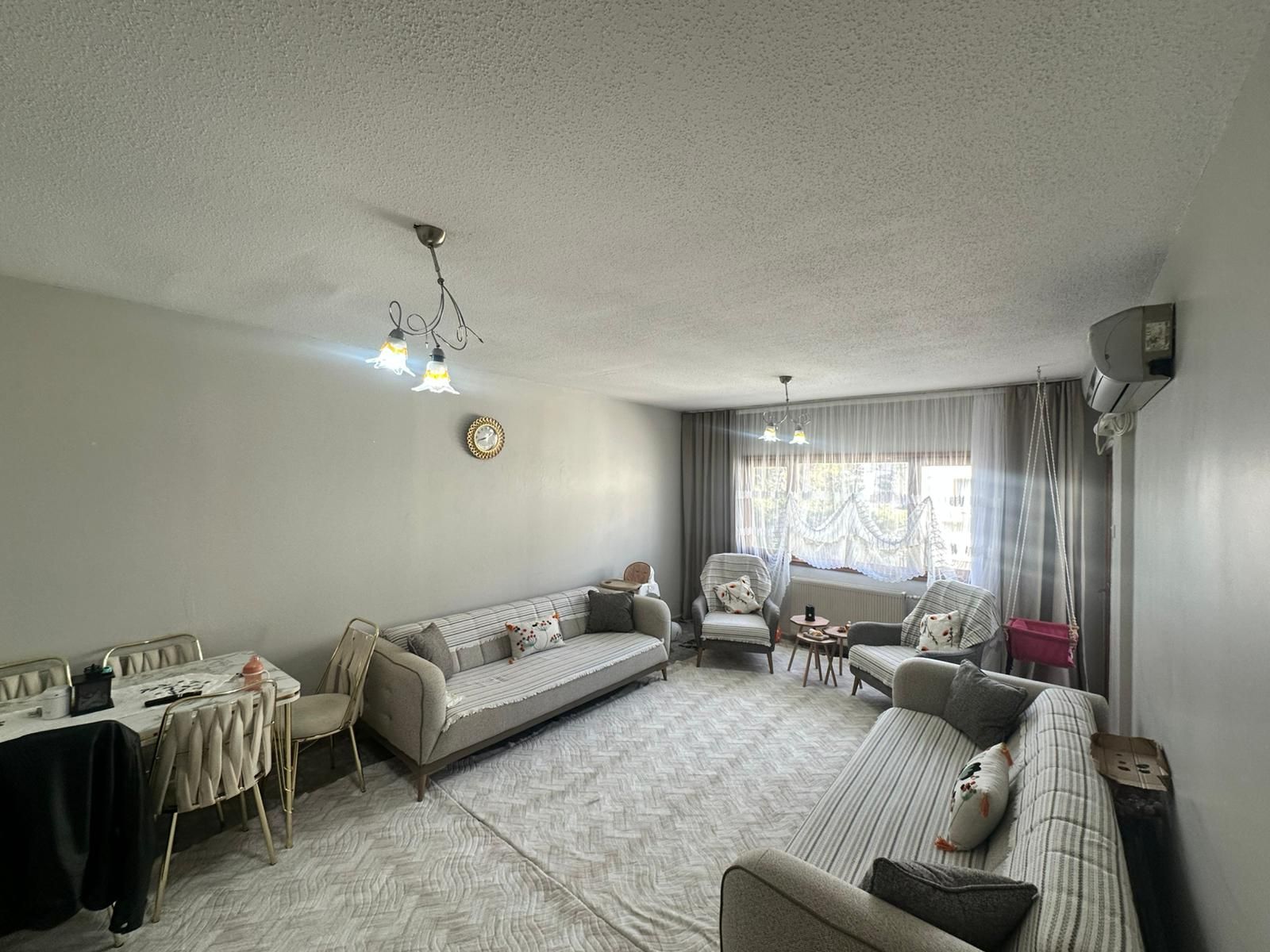 SEYRANTEPE'DE BAKIMLI MERKEZİ KONUMDA 2+1 SATILIK FIRSAT DAİRE
