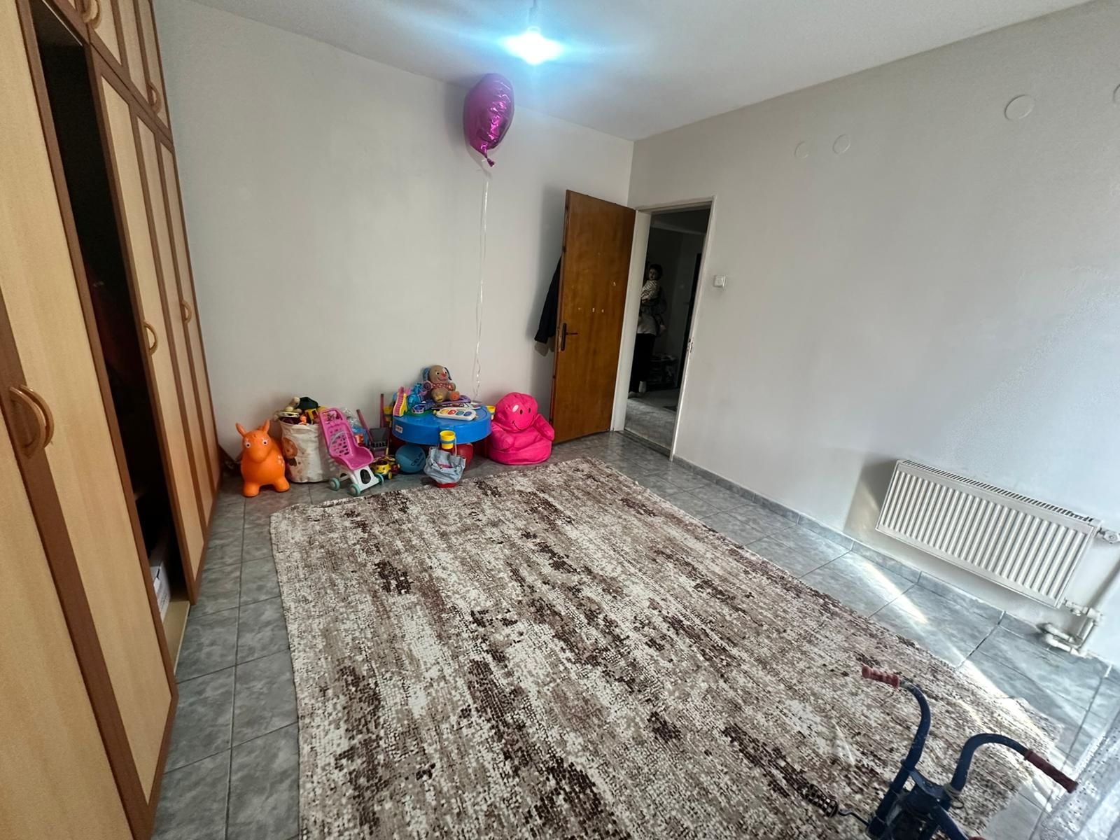 SEYRANTEPE'DE BAKIMLI MERKEZİ KONUMDA 2+1 SATILIK FIRSAT DAİRE