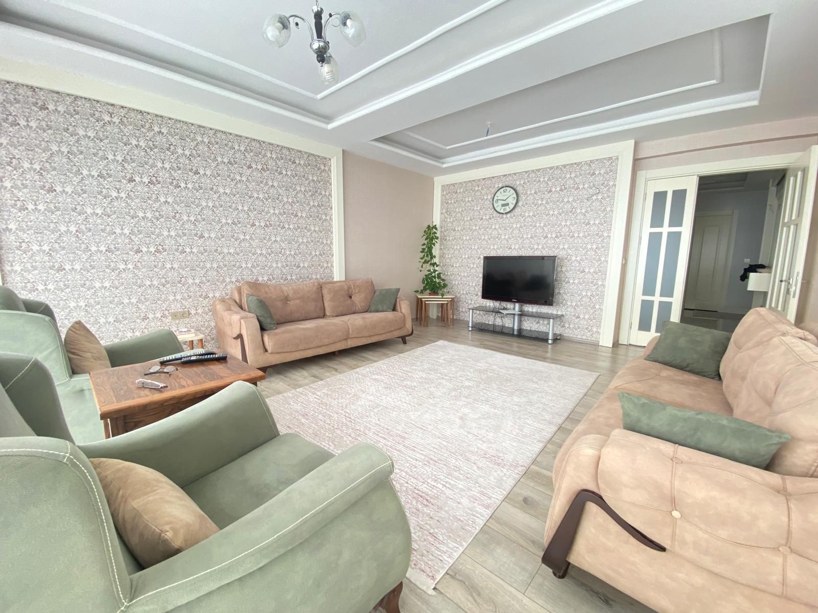 KAYAPINAR WİNSTON CİVARI SATILIK 4.5+1 LÜKS DAİRE