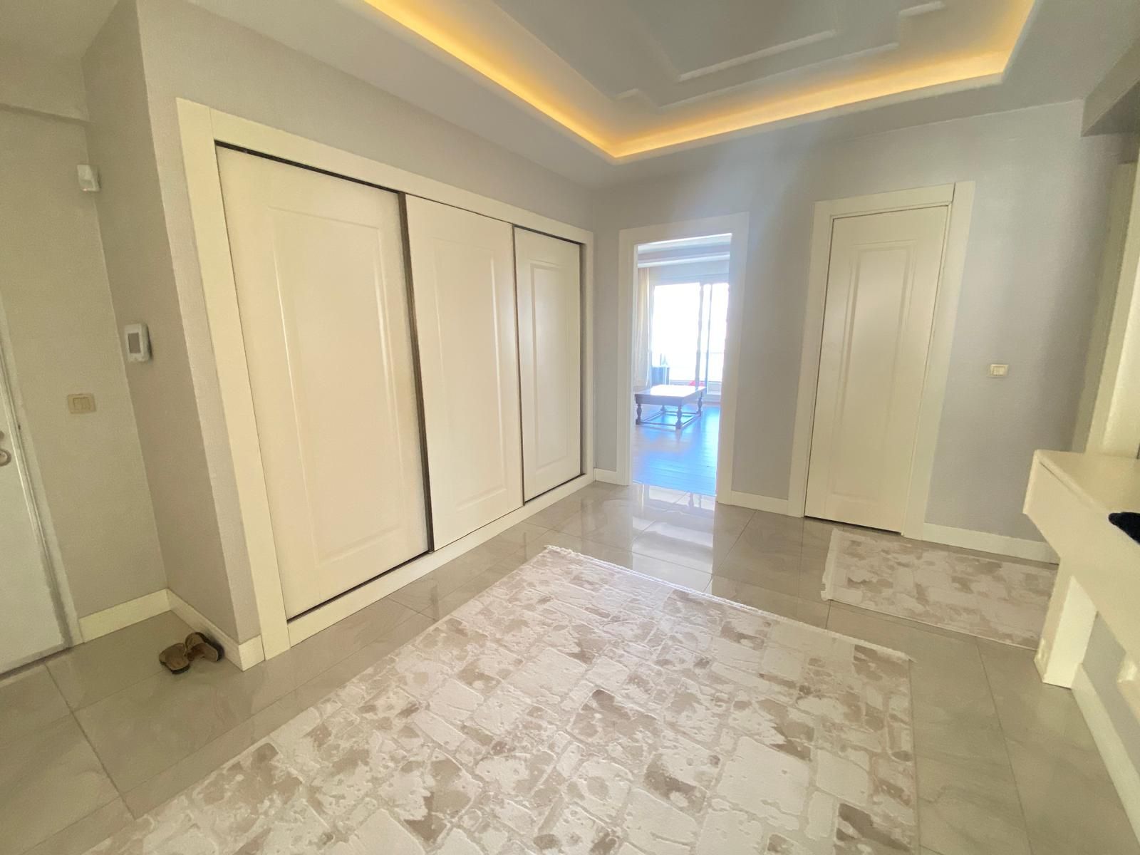 KAYAPINAR WİNSTON CİVARI SATILIK 4.5+1 LÜKS DAİRE