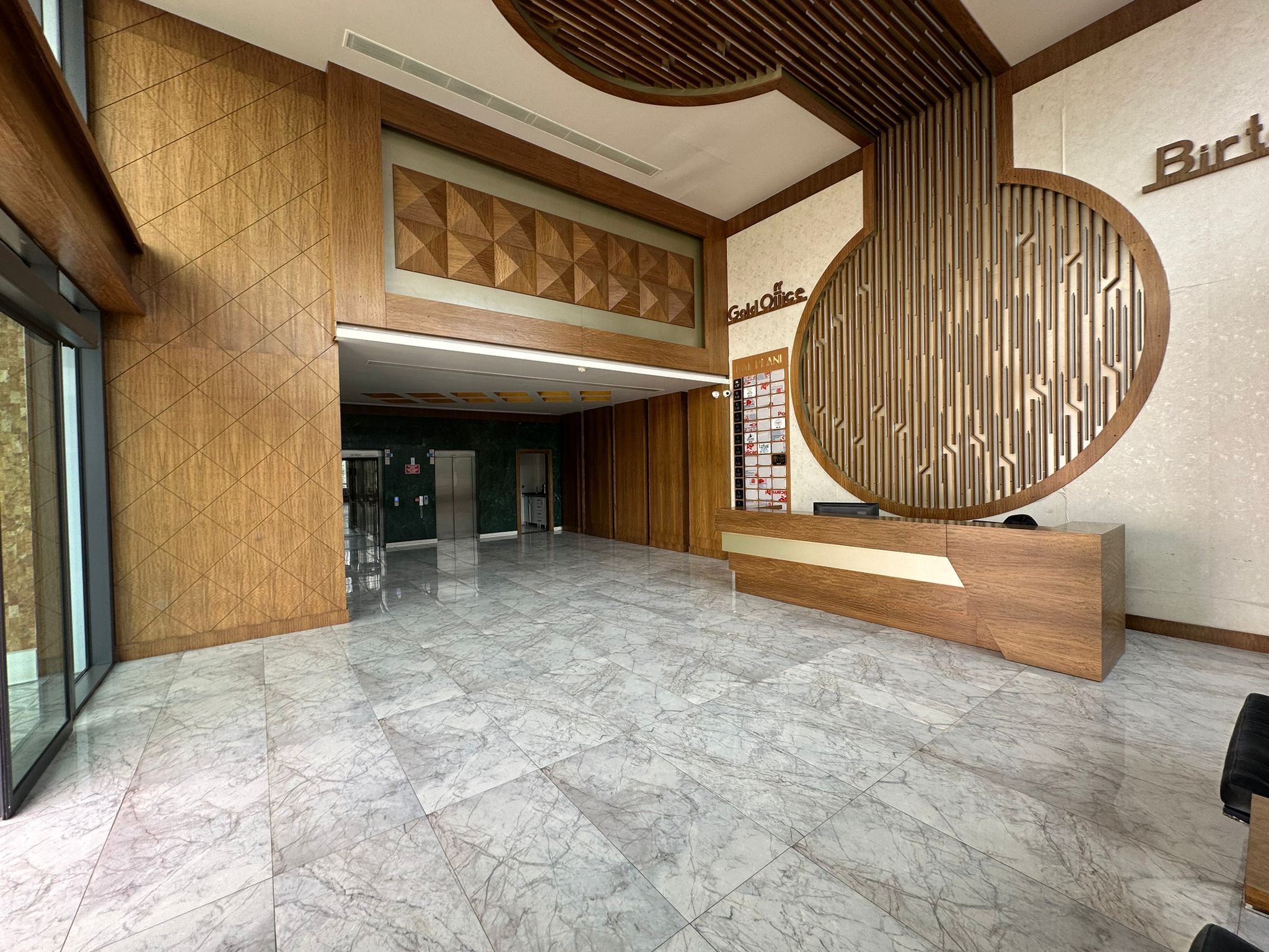 Diyarbakır Elazığ Yolu Gold Officete Satılık 2+1 Büro
