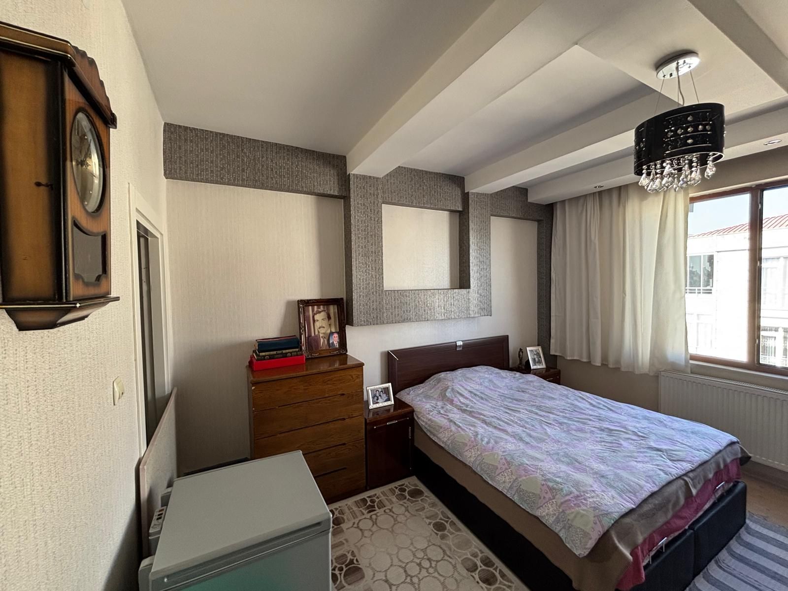 BAĞCILAR GÖKKUŞAĞI DÜĞÜN SALONU KARŞISI SATILIK 3+1 DAİRE